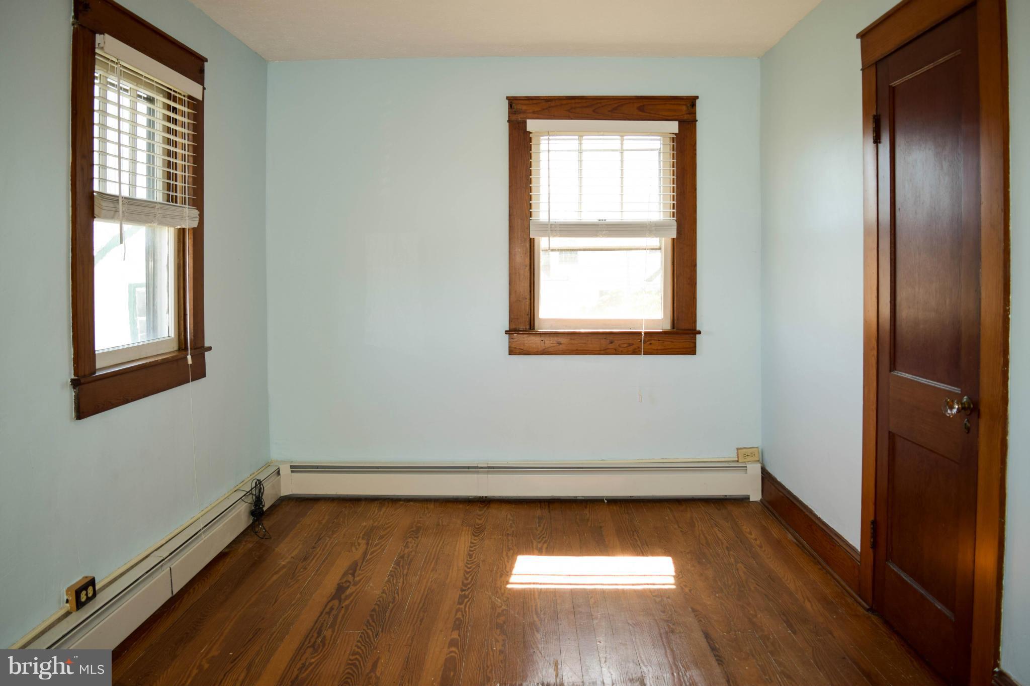 JARRETTSVILLE - Residential