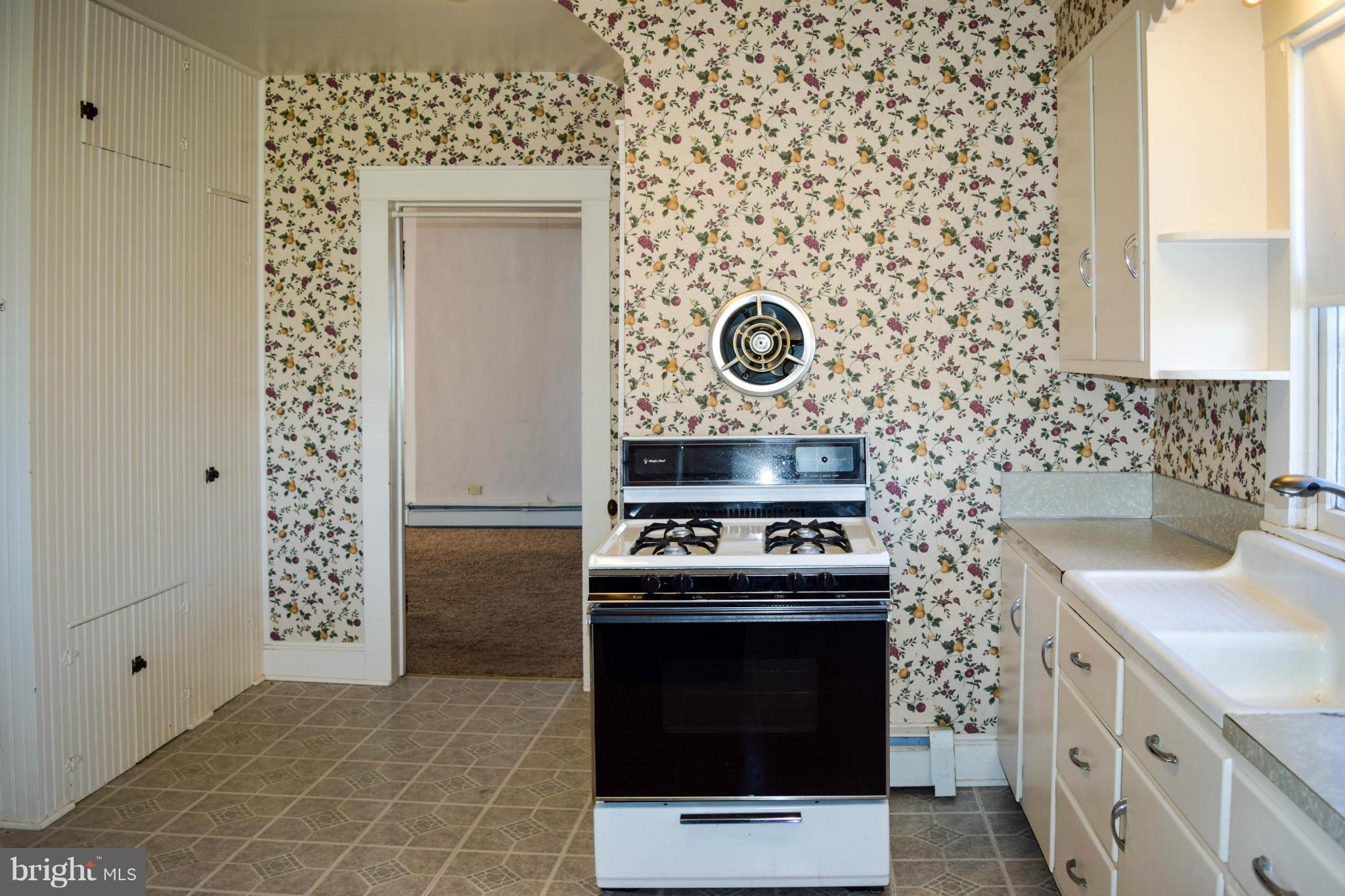 JARRETTSVILLE - Residential