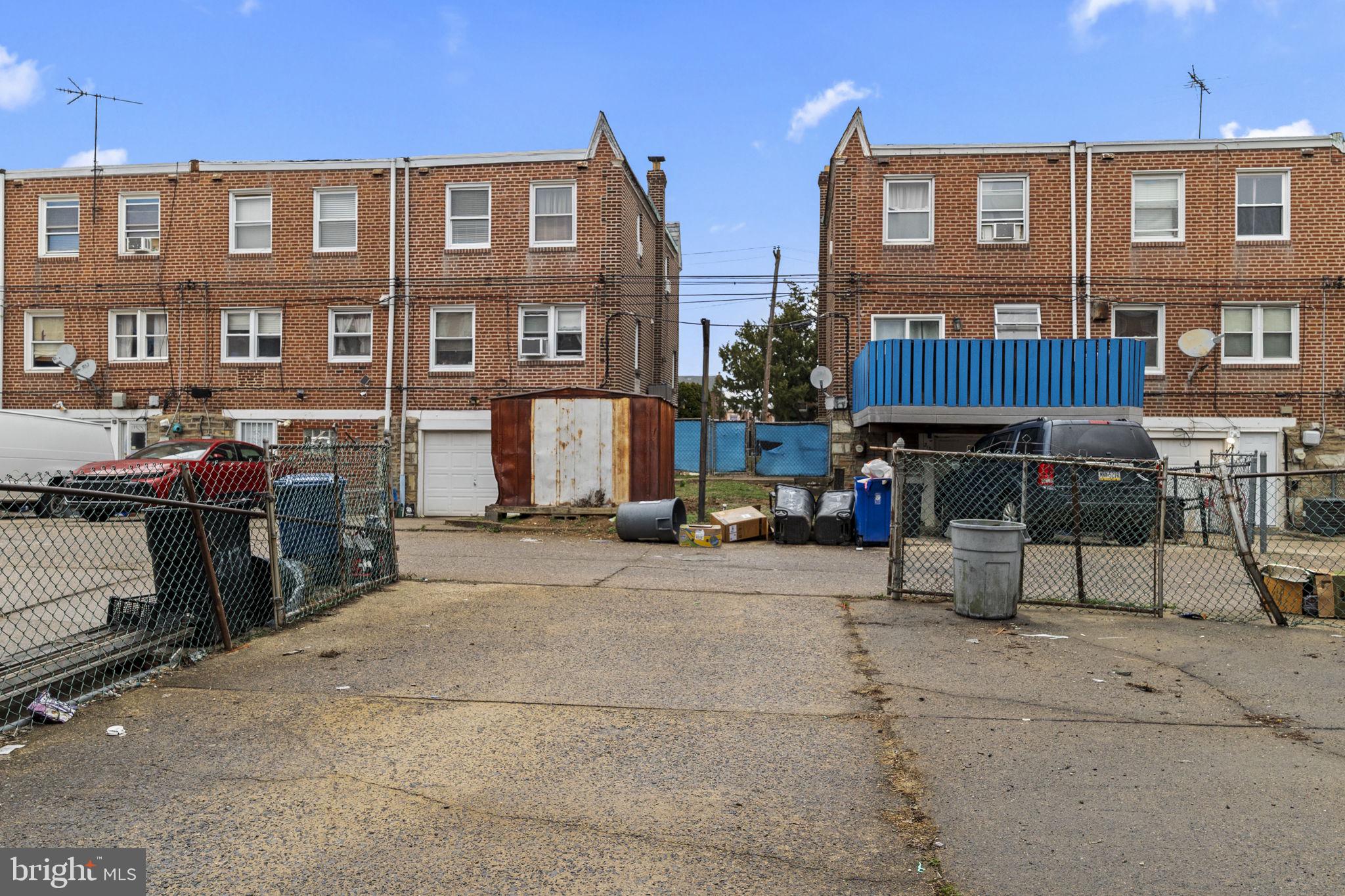 CASTOR GARDENS - Residential