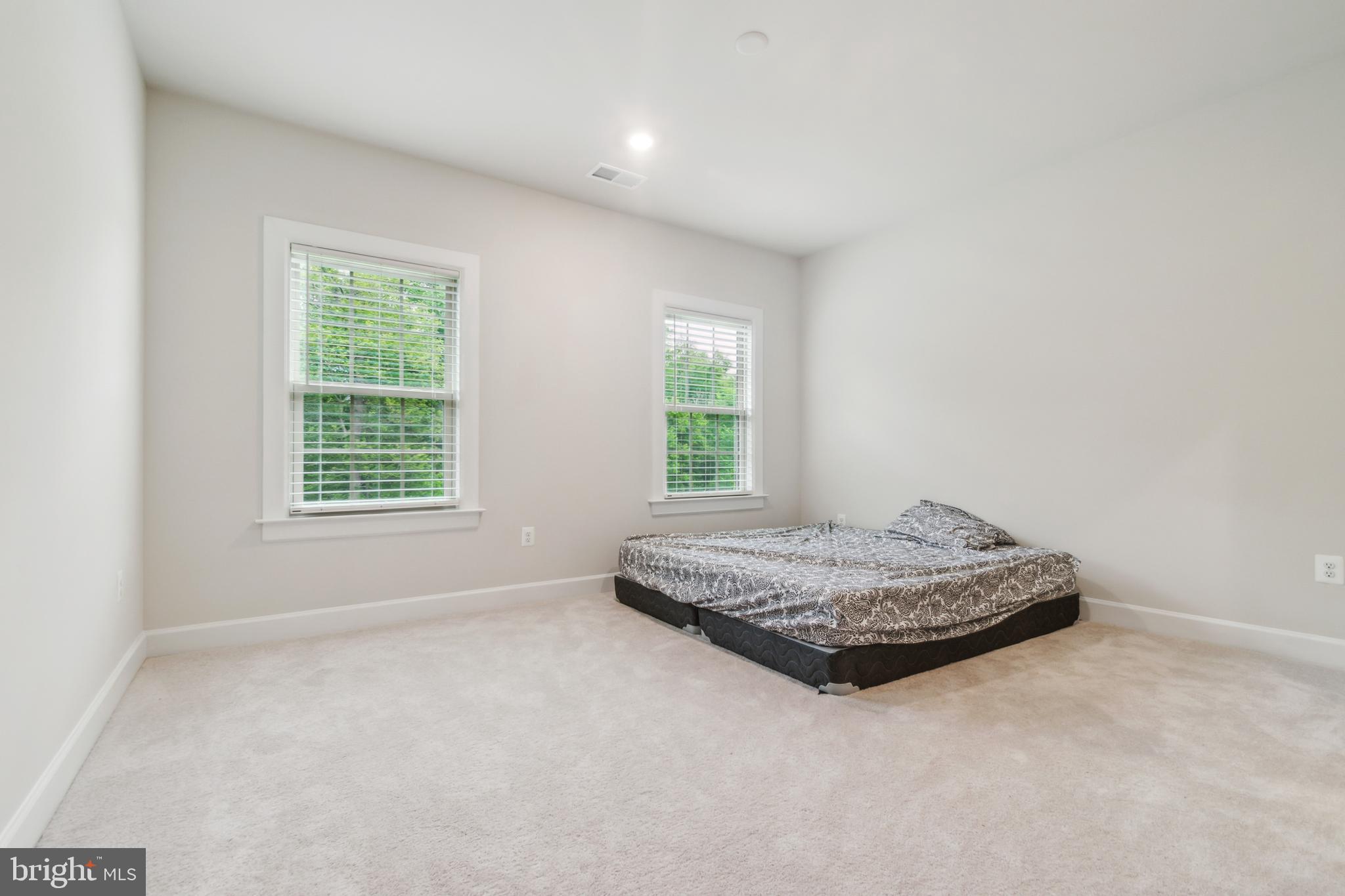 GREENS OF PATUXENT - Residential Lease