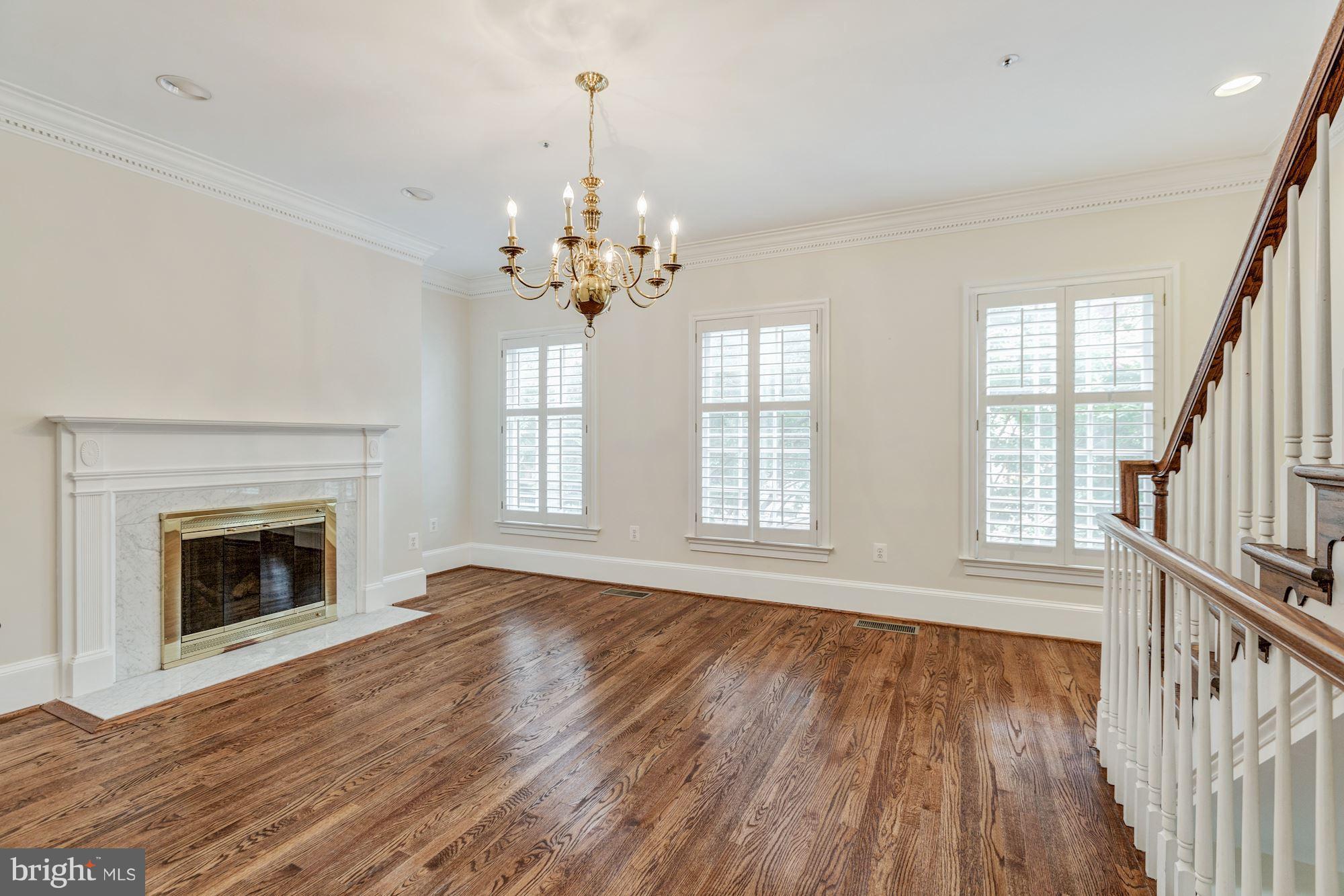 HARBORSIDE - Residential Lease