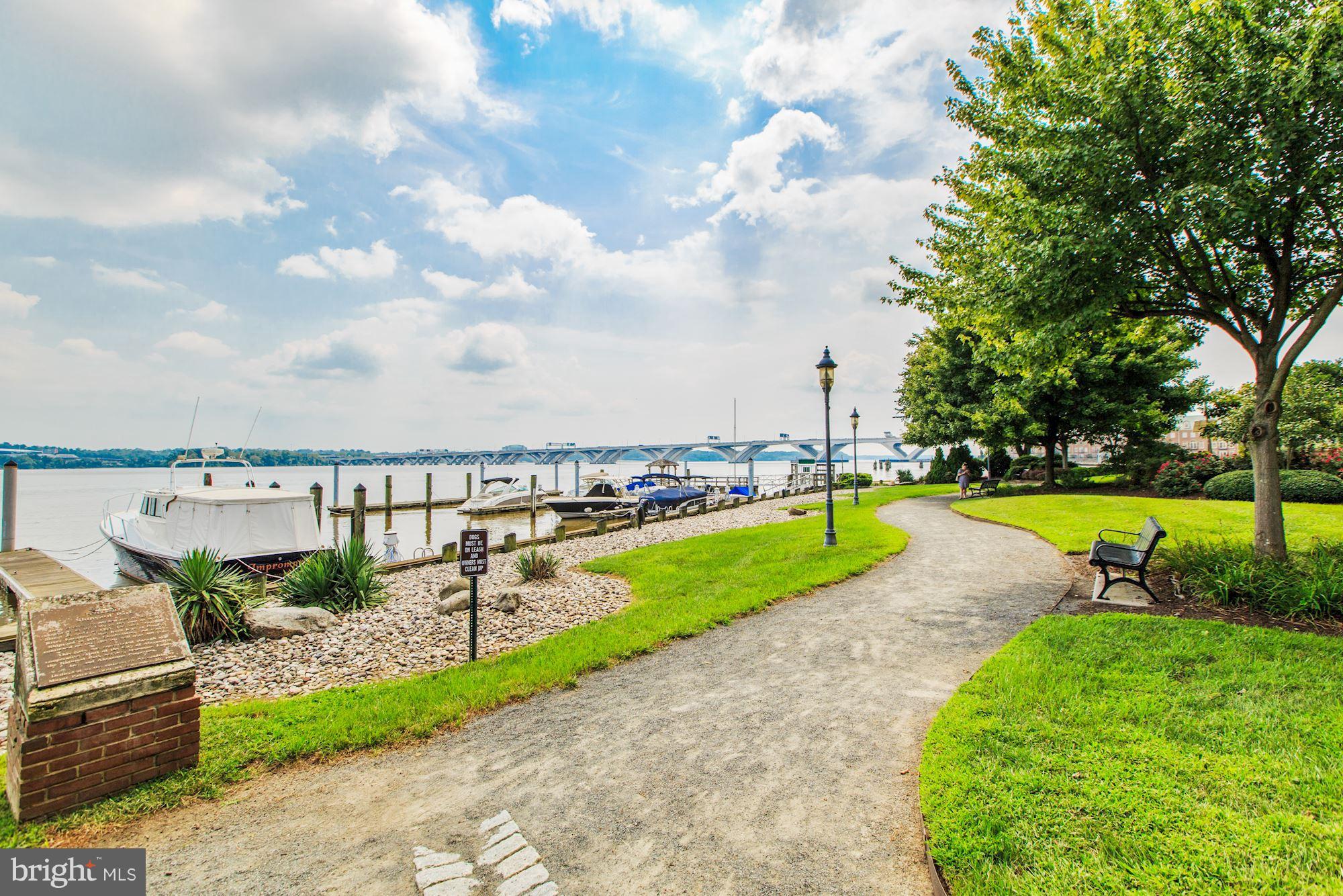 HARBORSIDE - Residential Lease