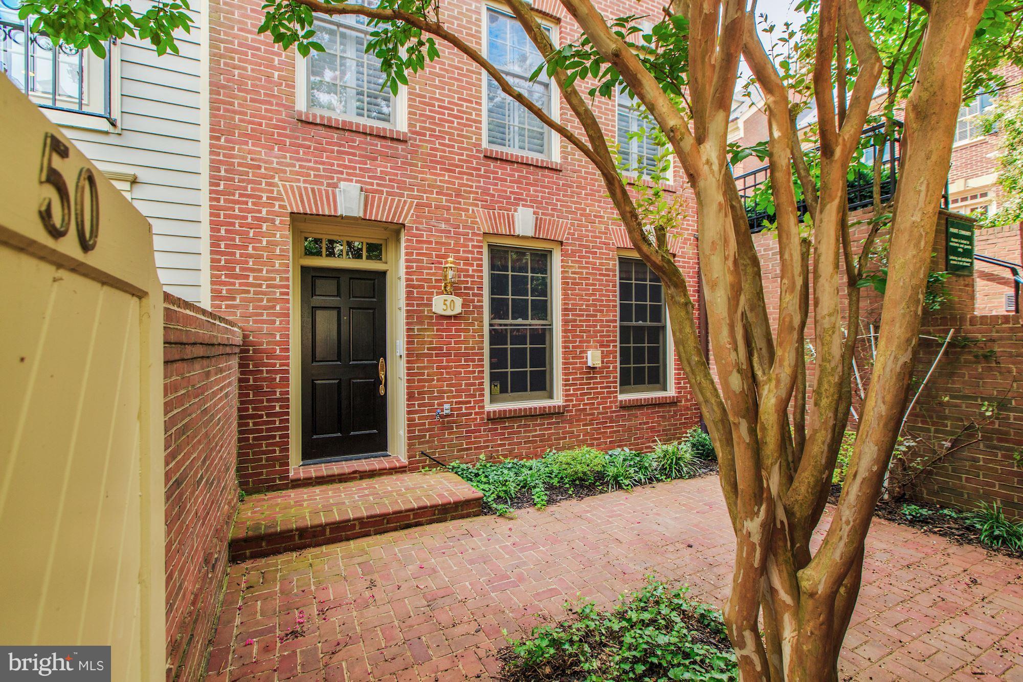 HARBORSIDE - Residential Lease