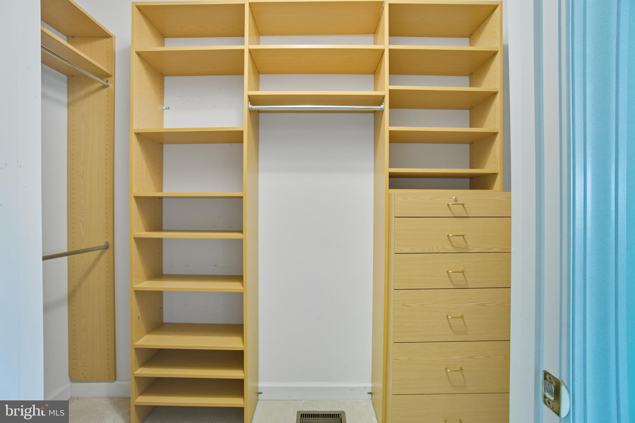 CATTAIL CREEK - Residential