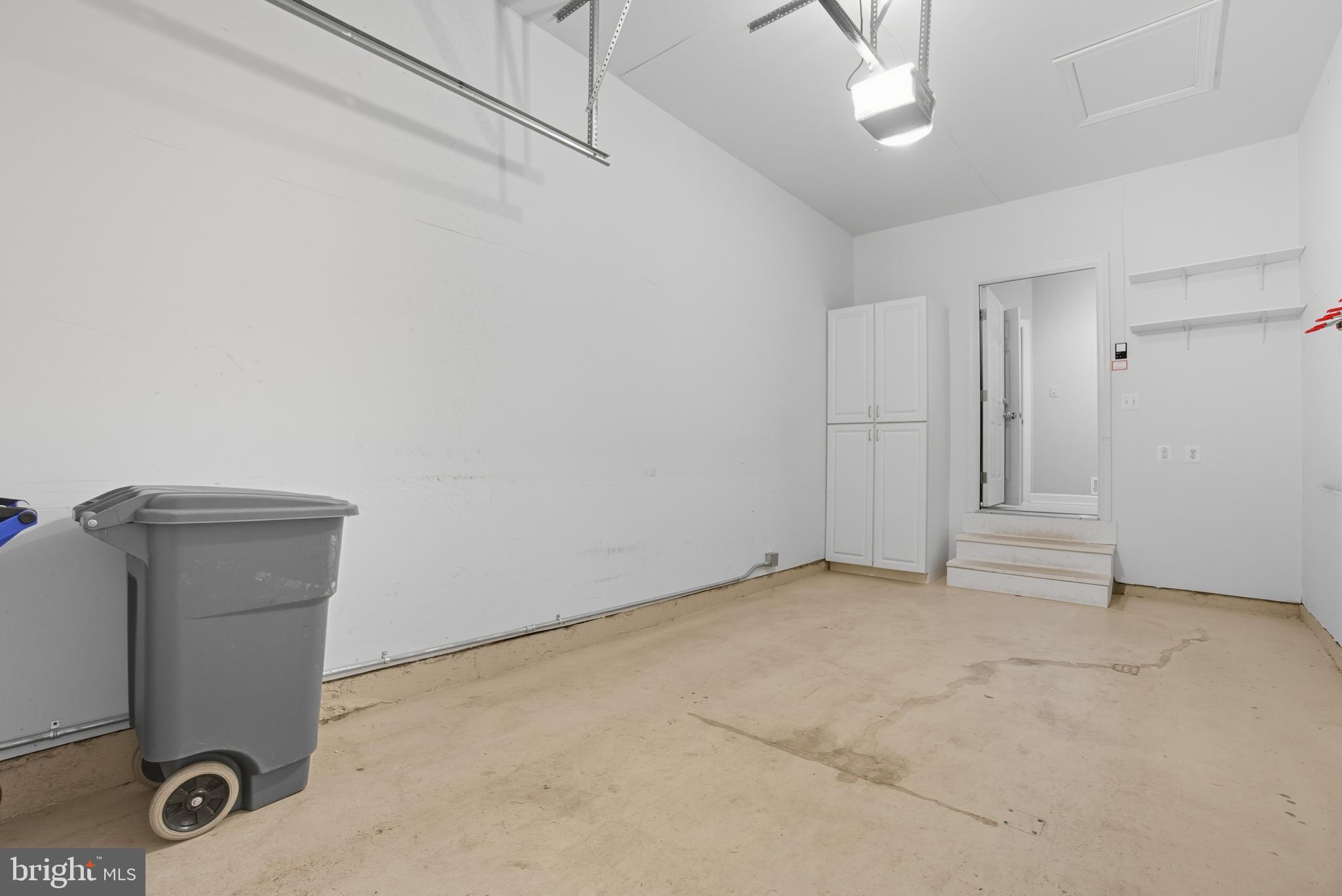 CATTAIL CREEK - Residential