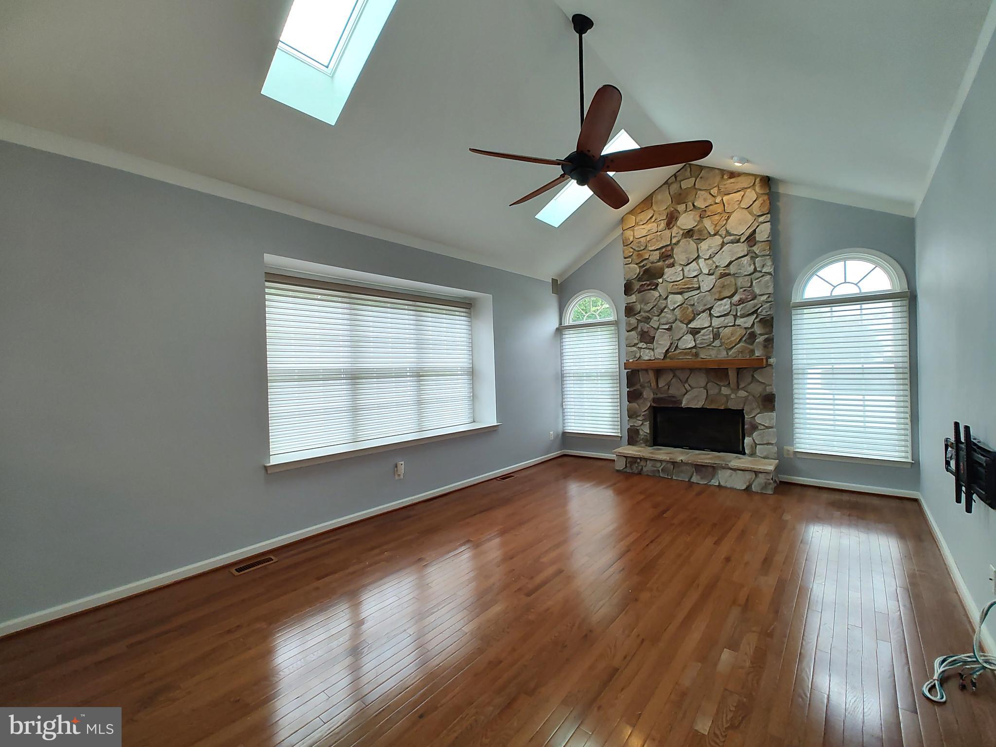 COLD SPRING HUNT - Residential Lease