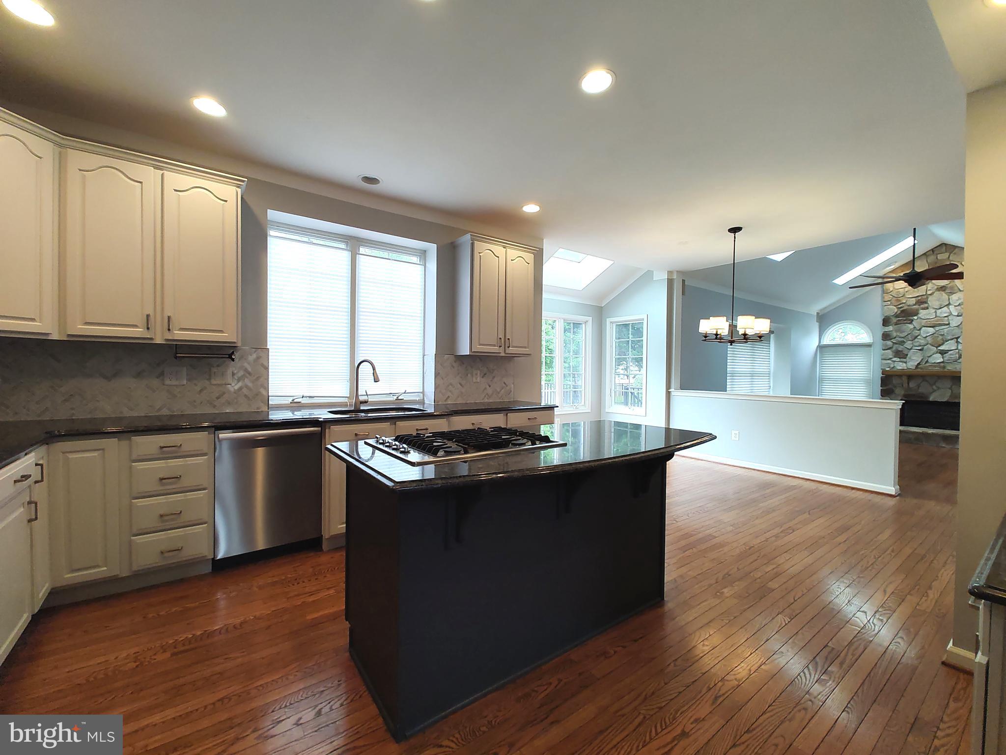 COLD SPRING HUNT - Residential Lease