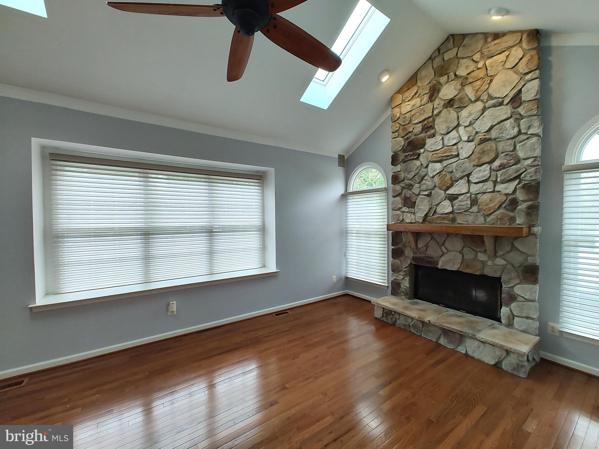 COLD SPRING HUNT - Residential Lease