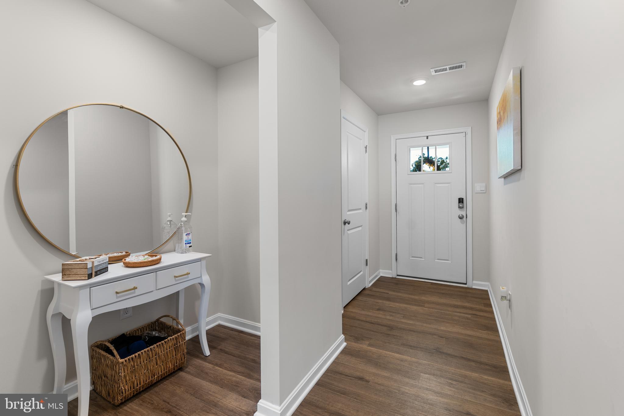 PINEGROVE - Residential