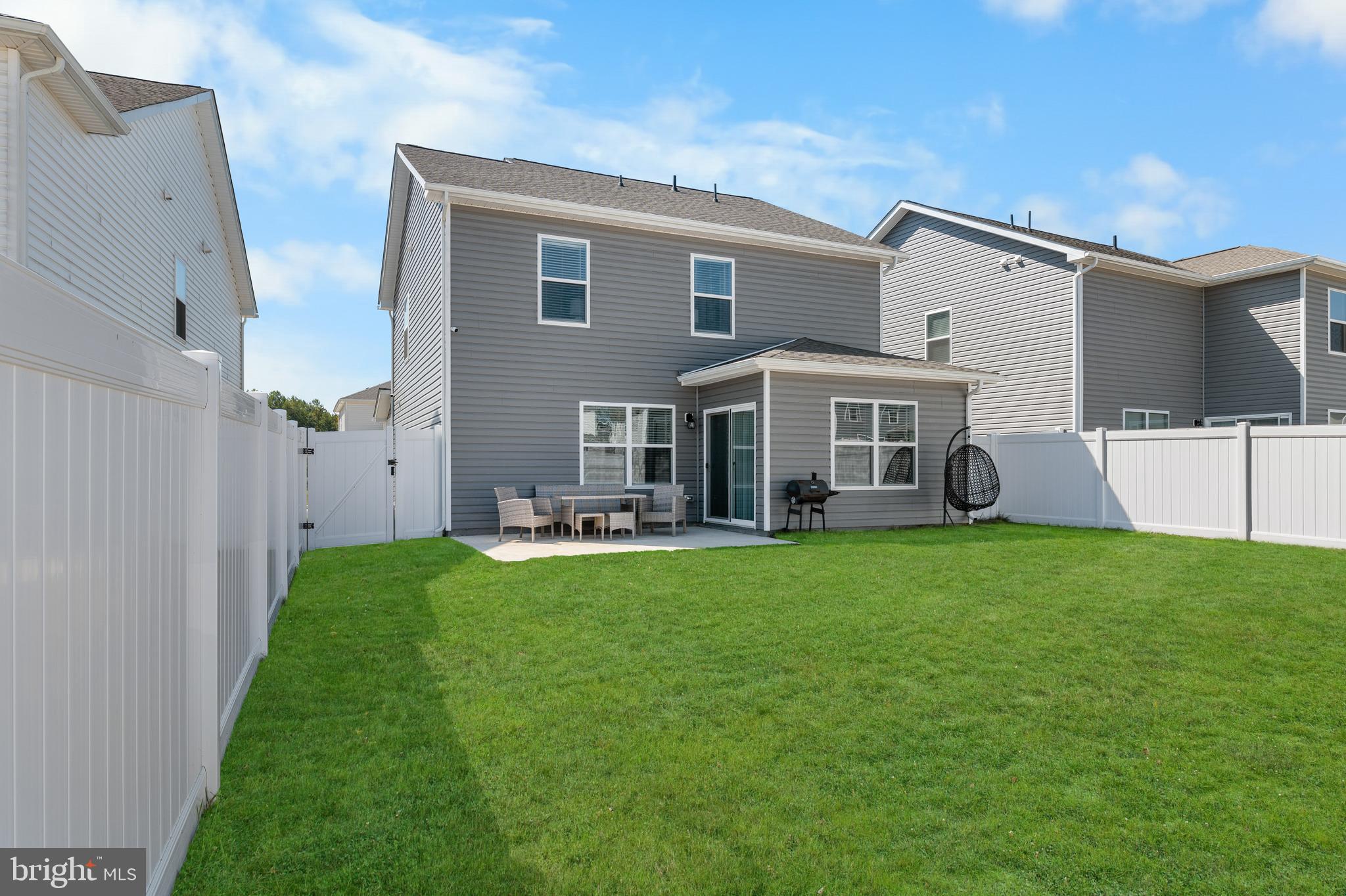 PINEGROVE - Residential