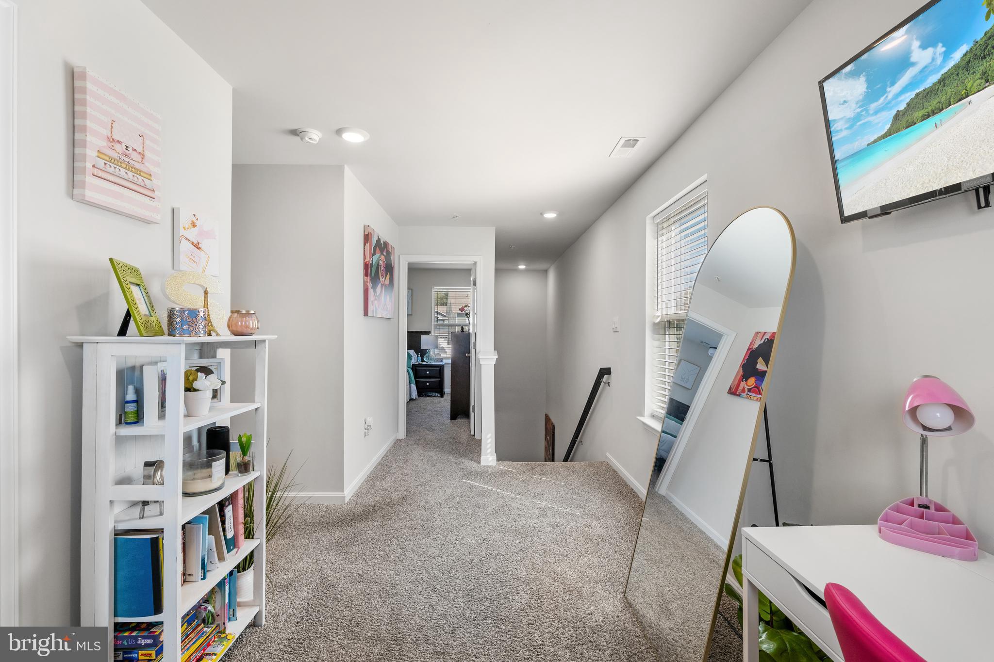 PINEGROVE - Residential