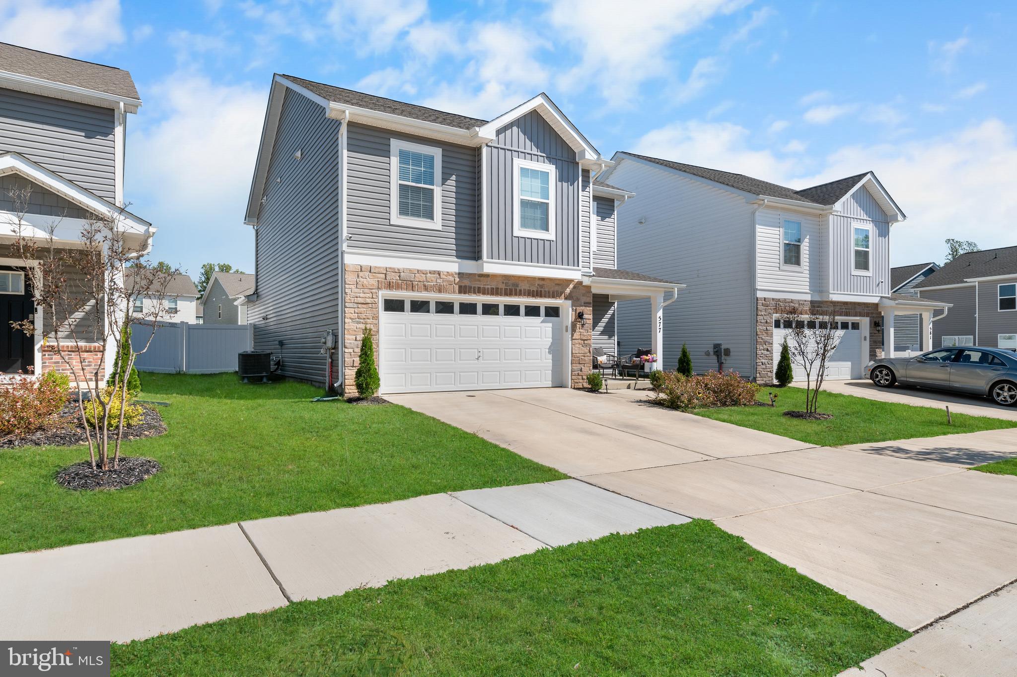 PINEGROVE - Residential