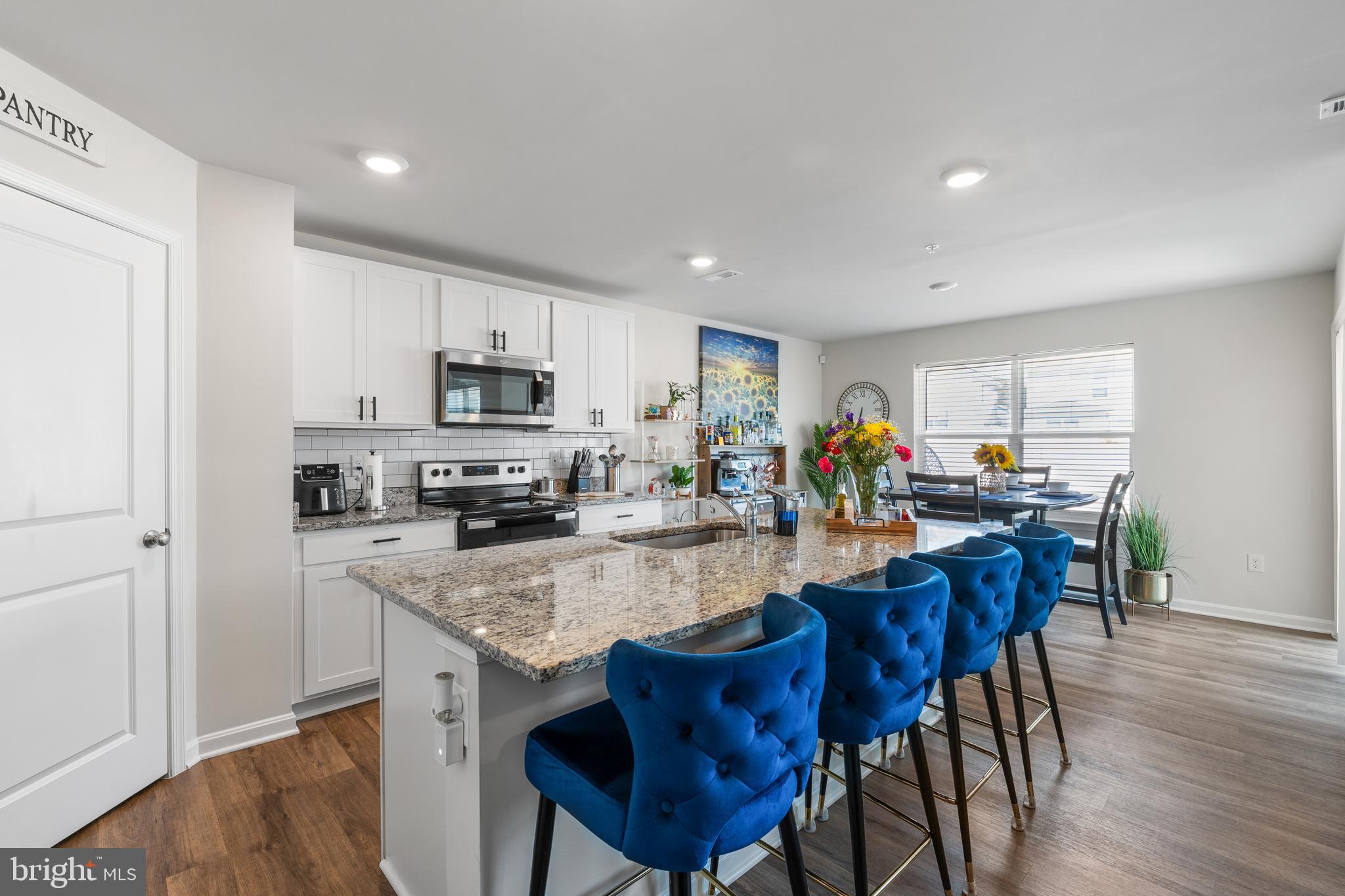 PINEGROVE - Residential