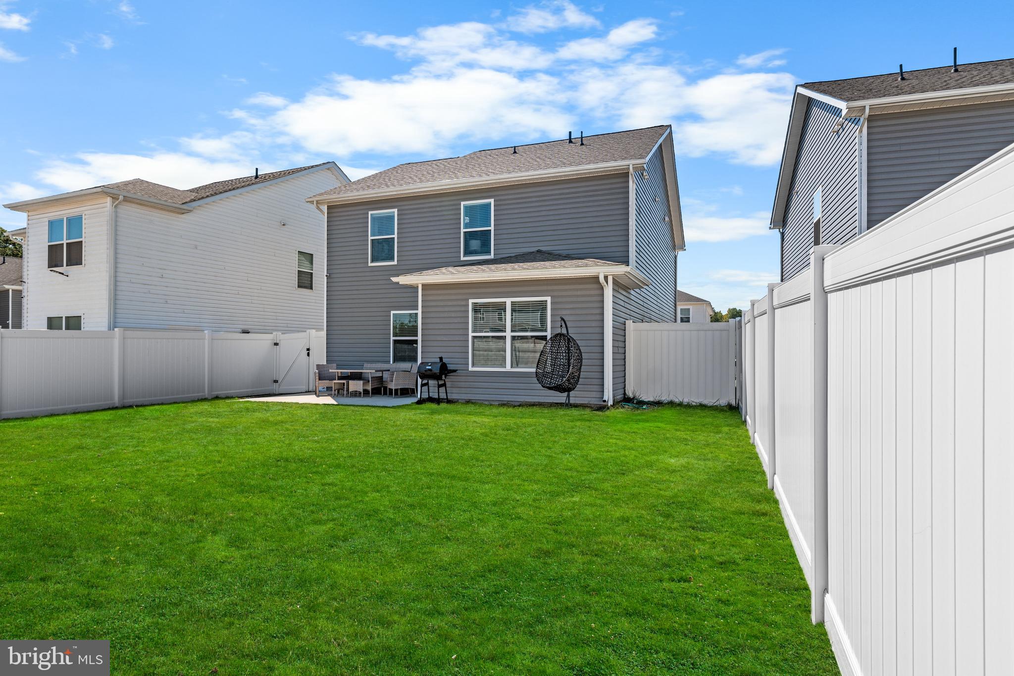 PINEGROVE - Residential