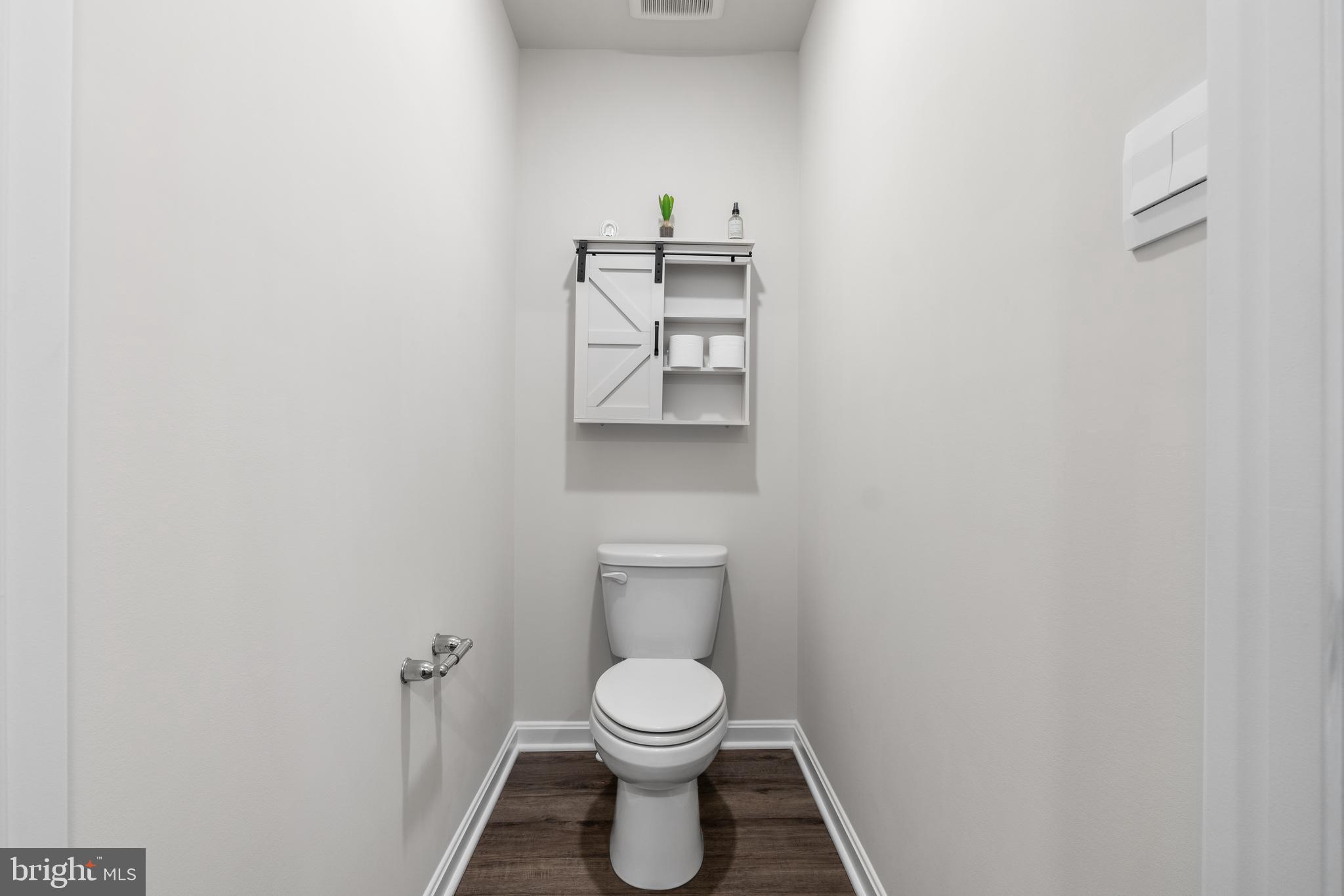 PINEGROVE - Residential