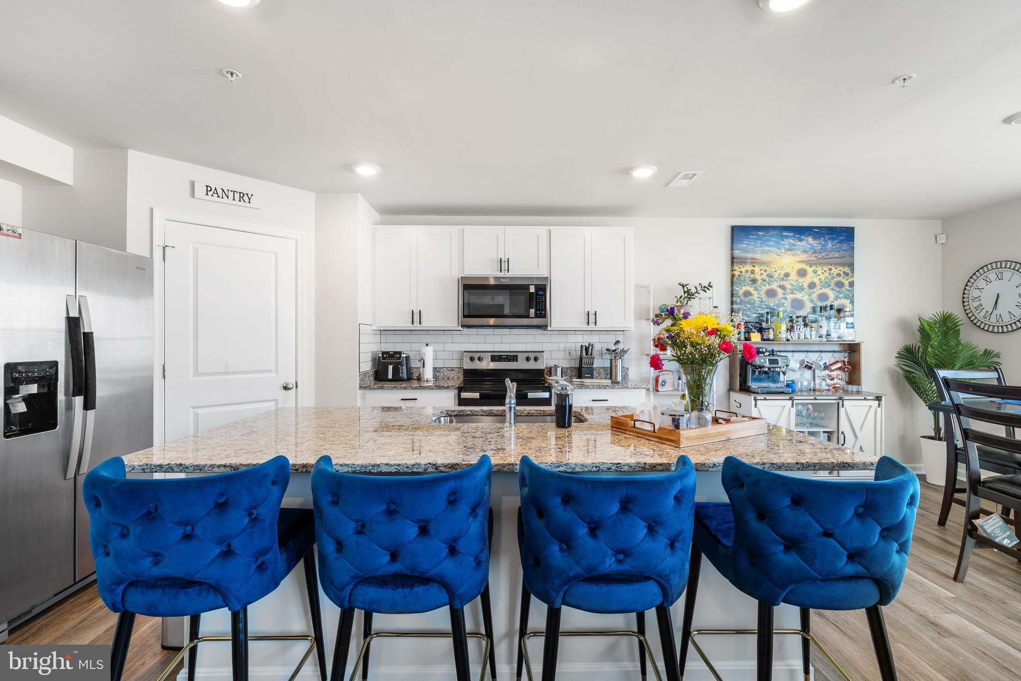 PINEGROVE - Residential