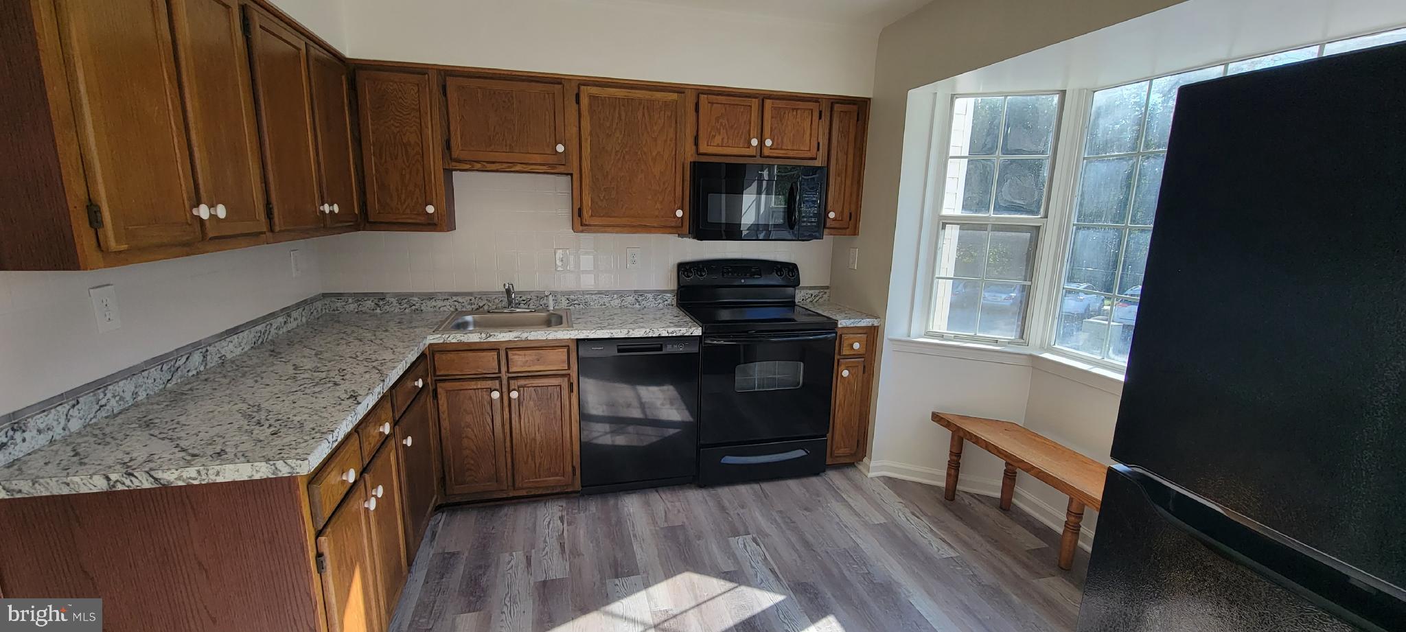 CHERRYWOOD CONDO PHASE I - Residential