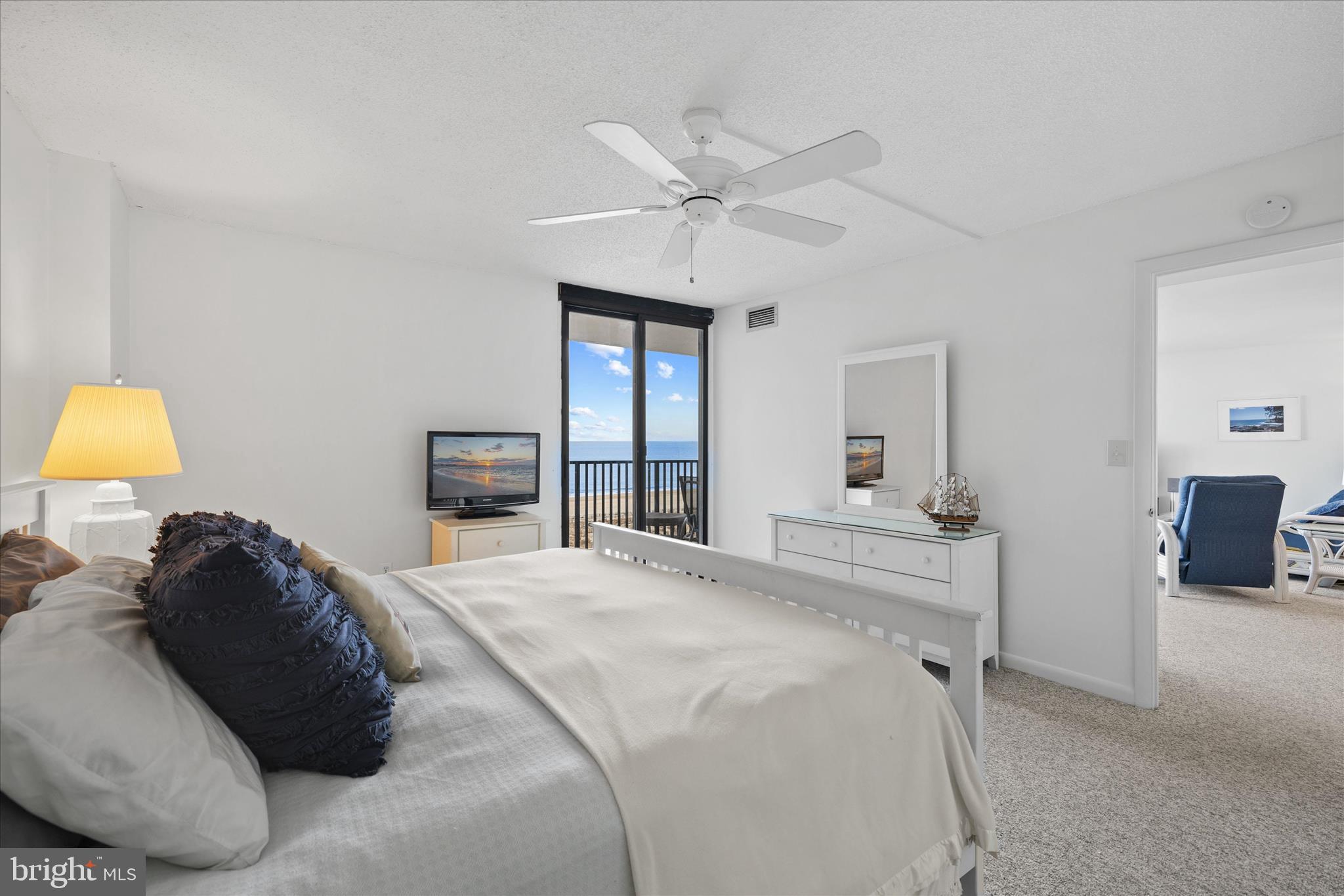 SEA COLONY EAST - Residential