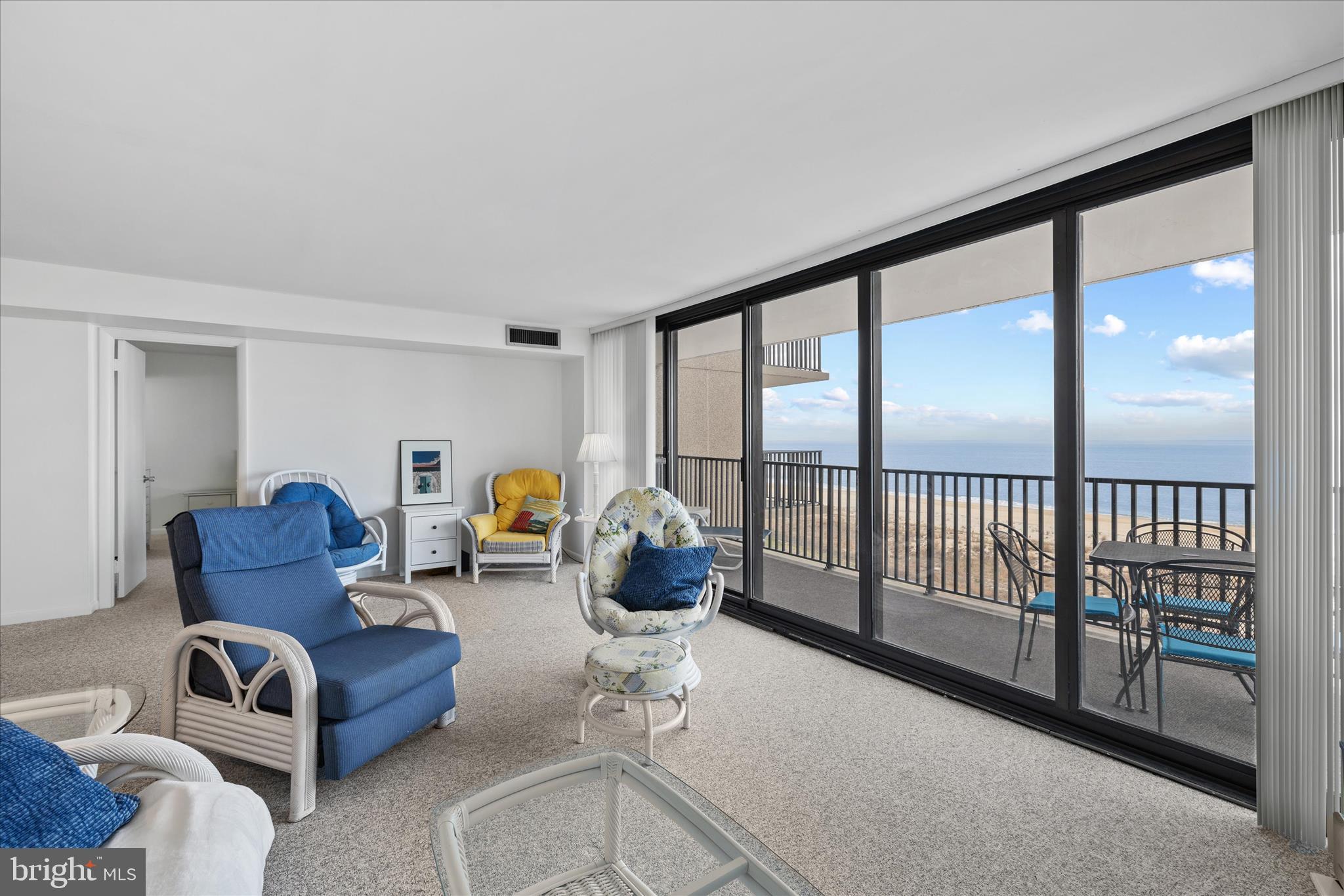 SEA COLONY EAST - Residential