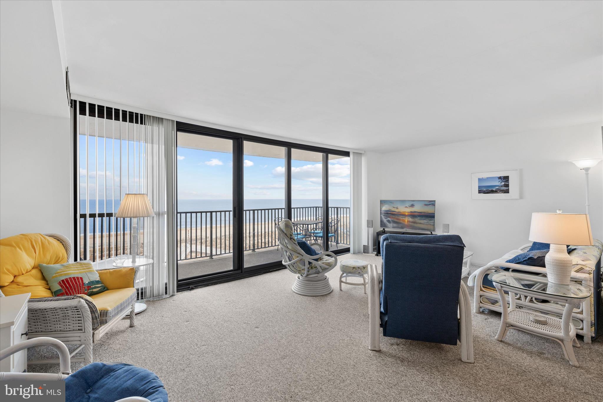 603N EDGEWATER HOUSE 603N