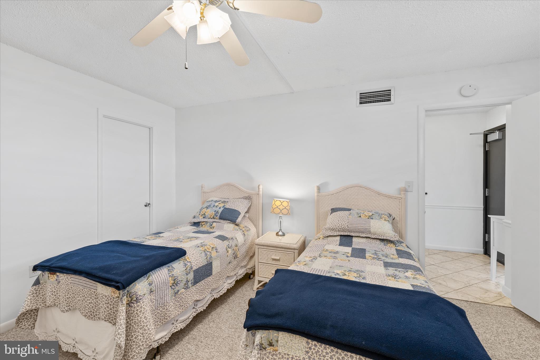 SEA COLONY EAST - Residential