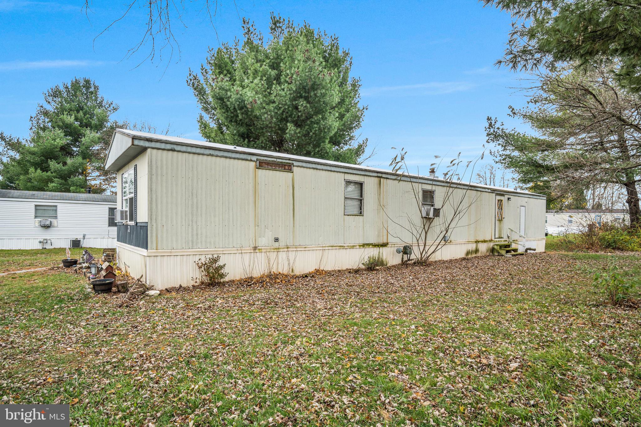 MEADOWVIEW ESTATES - Residential