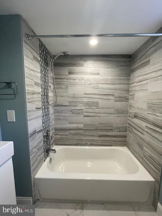 PARKSIDE - Residential