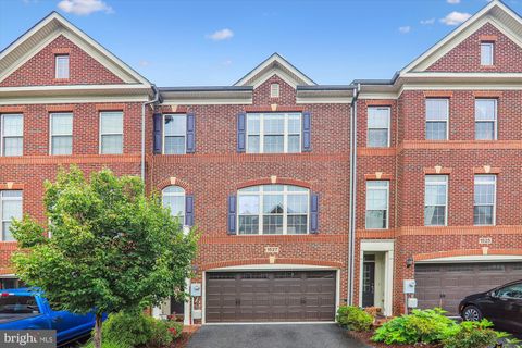 1527 RABBIT HOLLOW PLACE SILVER SPRING MD 20906