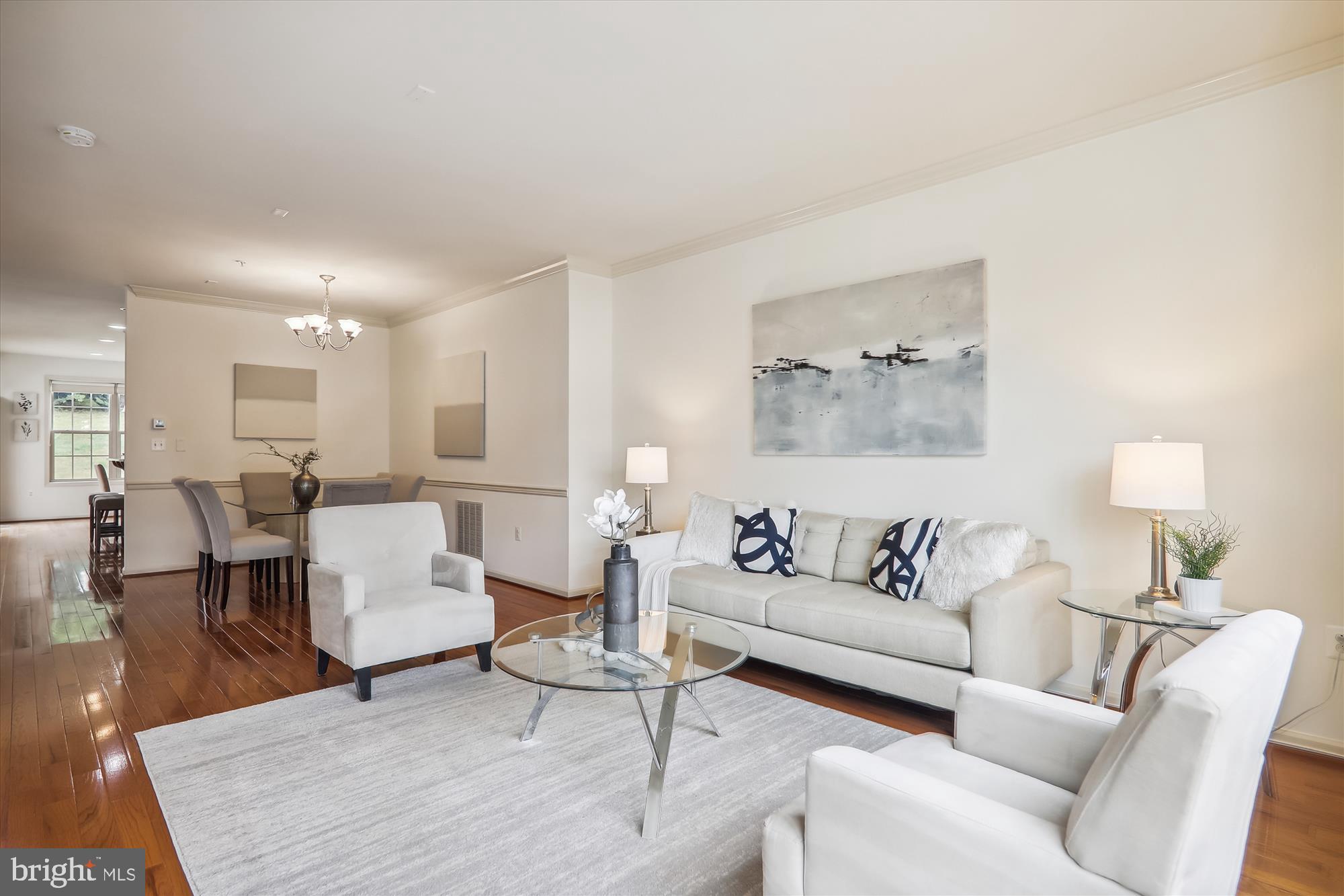 1527 RABBIT HOLLOW PLACE