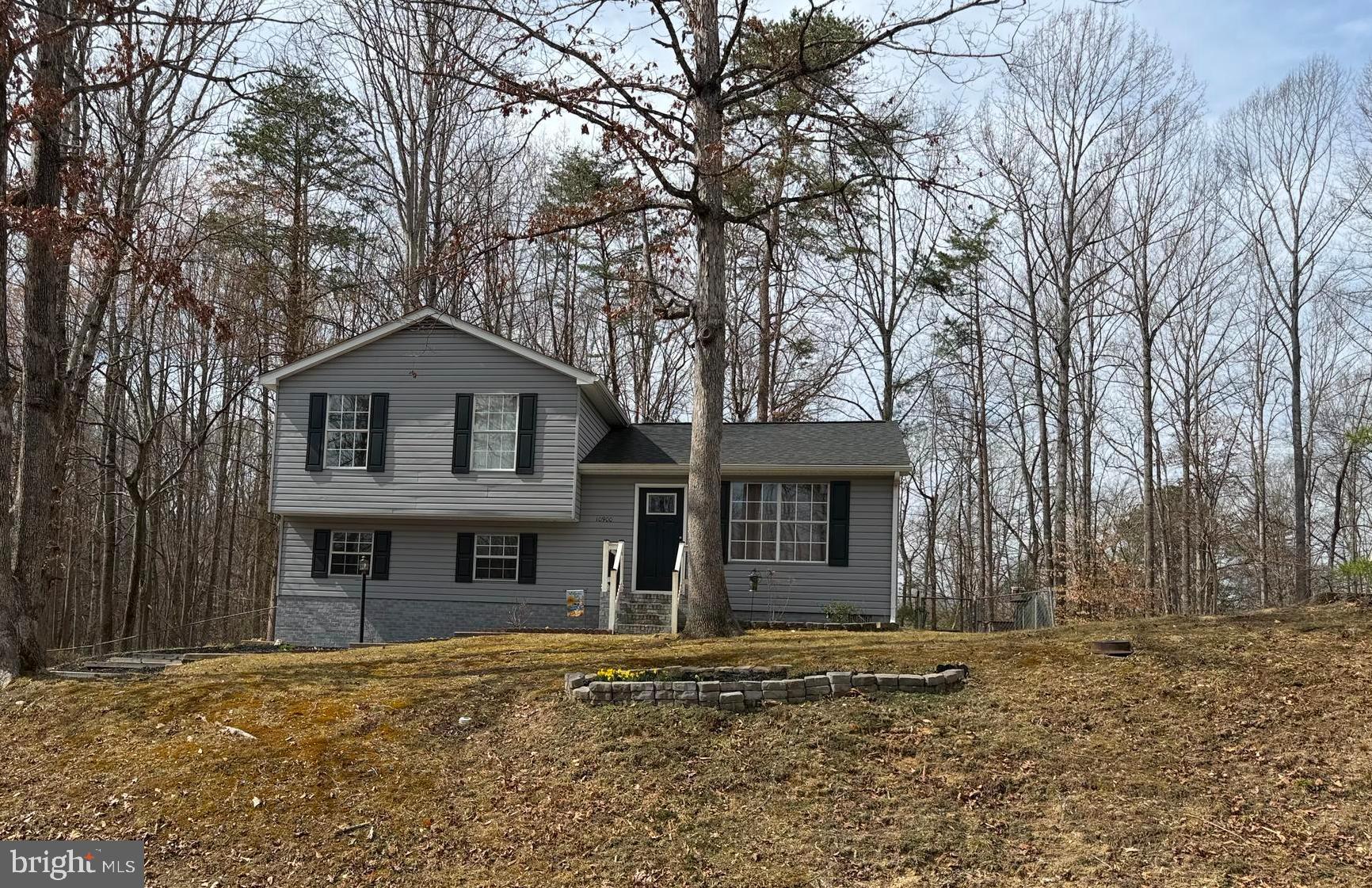 10900 CHESTERWOOD DRIVE