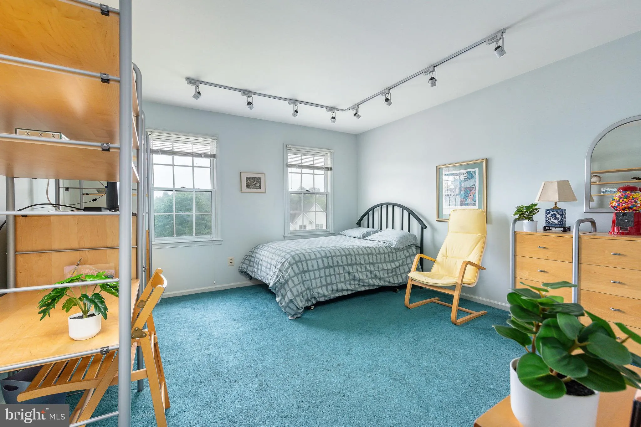 Lafayette Hill, Pennsylvania 19444, United States, 4 Bedrooms Bedrooms, ,3 BathroomsBathrooms,Residential,Pending,136437