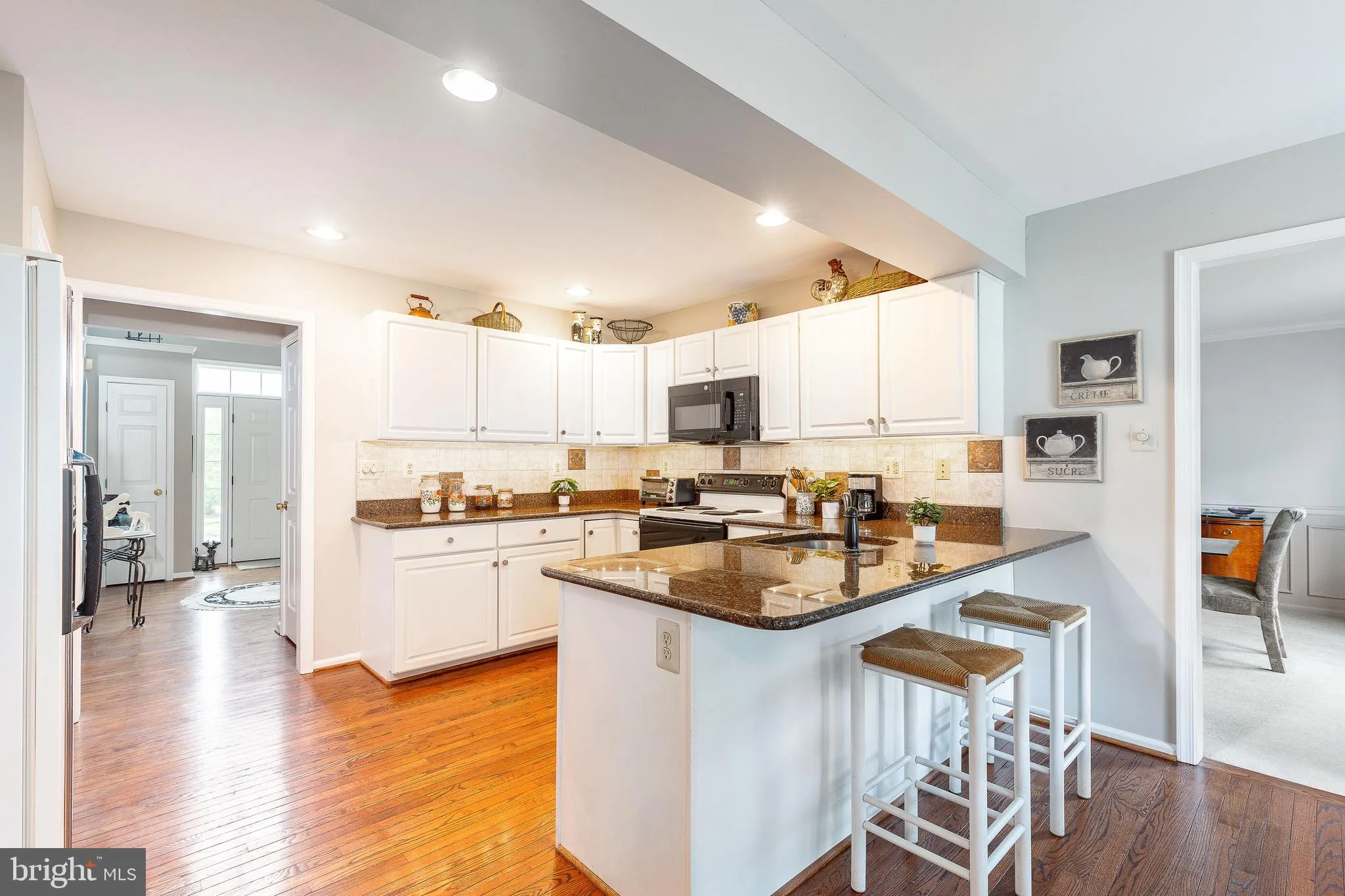 Lafayette Hill, Pennsylvania 19444, United States, 4 Bedrooms Bedrooms, ,3 BathroomsBathrooms,Residential,Pending,136437