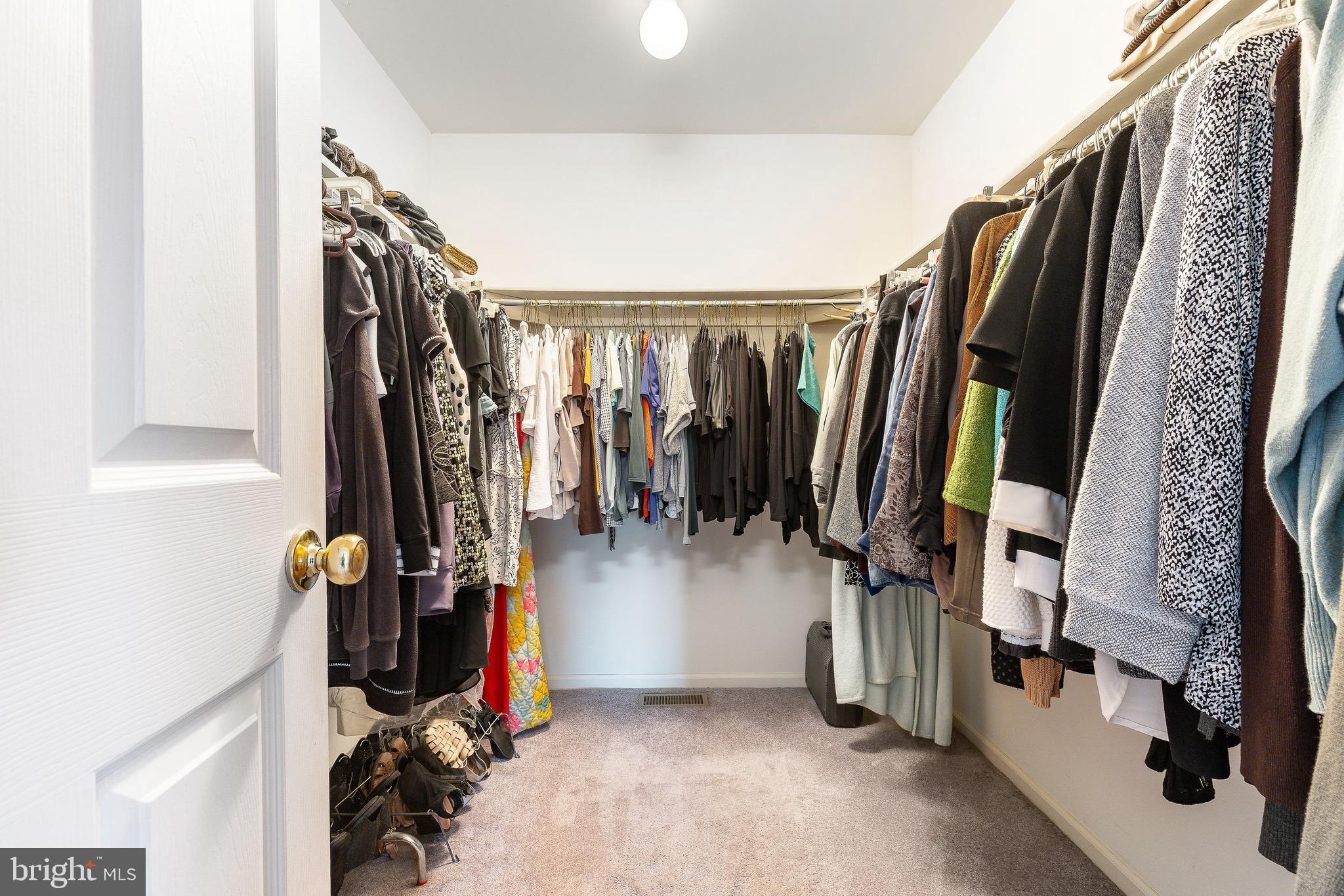 WHITEMARSH HUNT - Residential