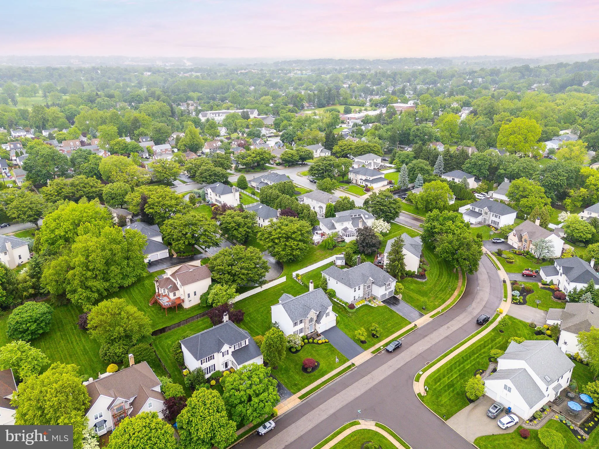 Lafayette Hill, Pennsylvania 19444, United States, 4 Bedrooms Bedrooms, ,3 BathroomsBathrooms,Residential,Pending,136437