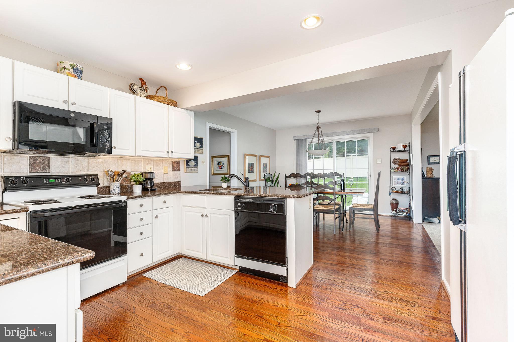 WHITEMARSH HUNT - Residential