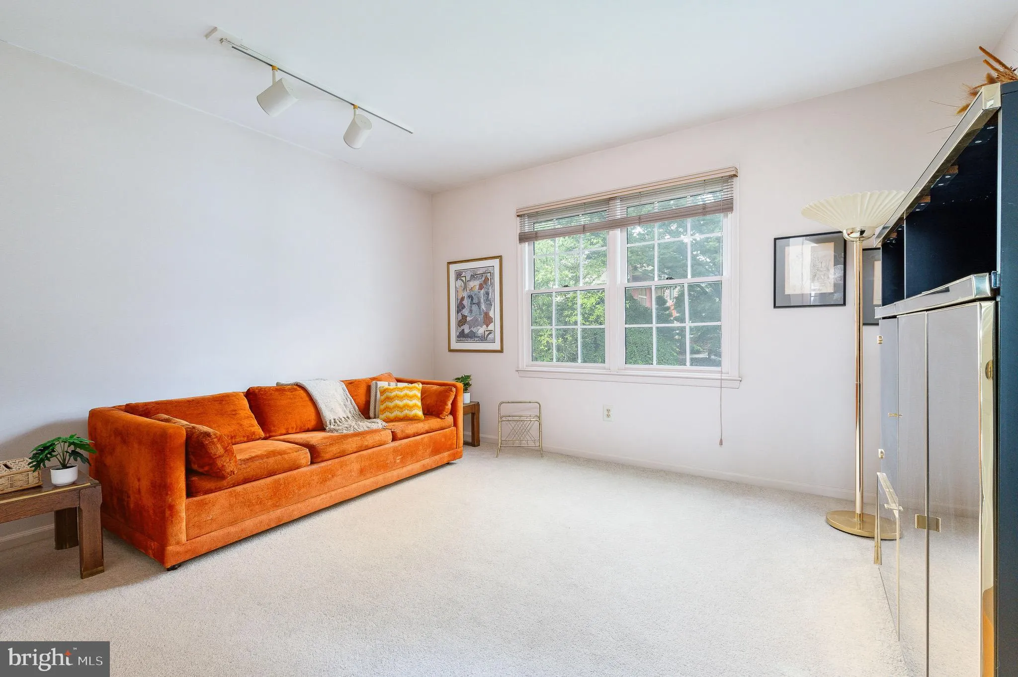 Lafayette Hill, Pennsylvania 19444, United States, 4 Bedrooms Bedrooms, ,3 BathroomsBathrooms,Residential,Pending,136437