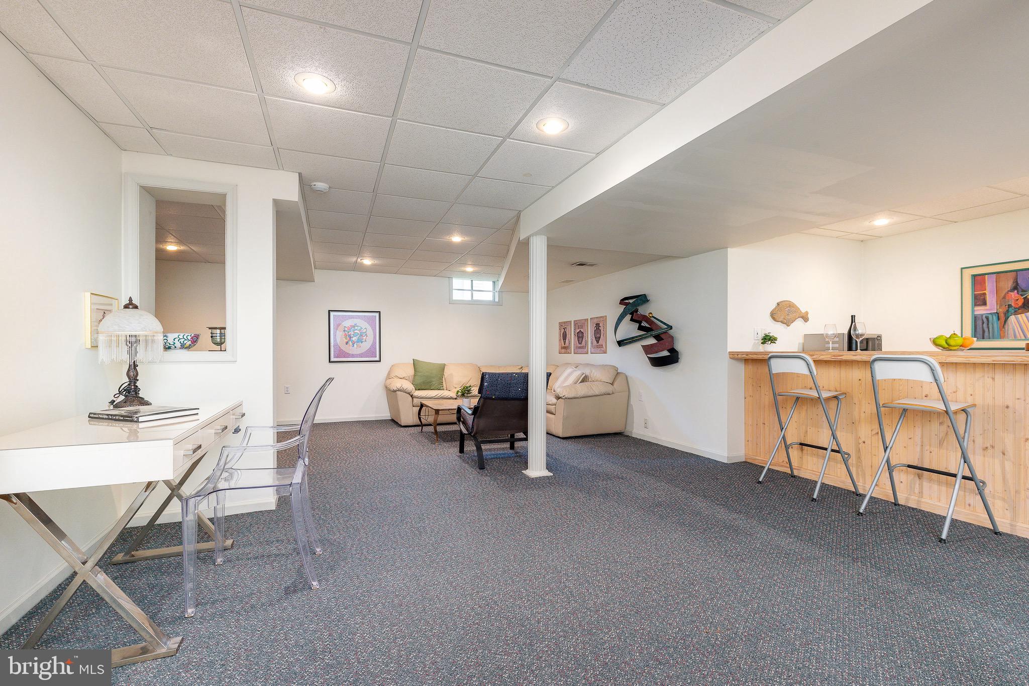 WHITEMARSH HUNT - Residential