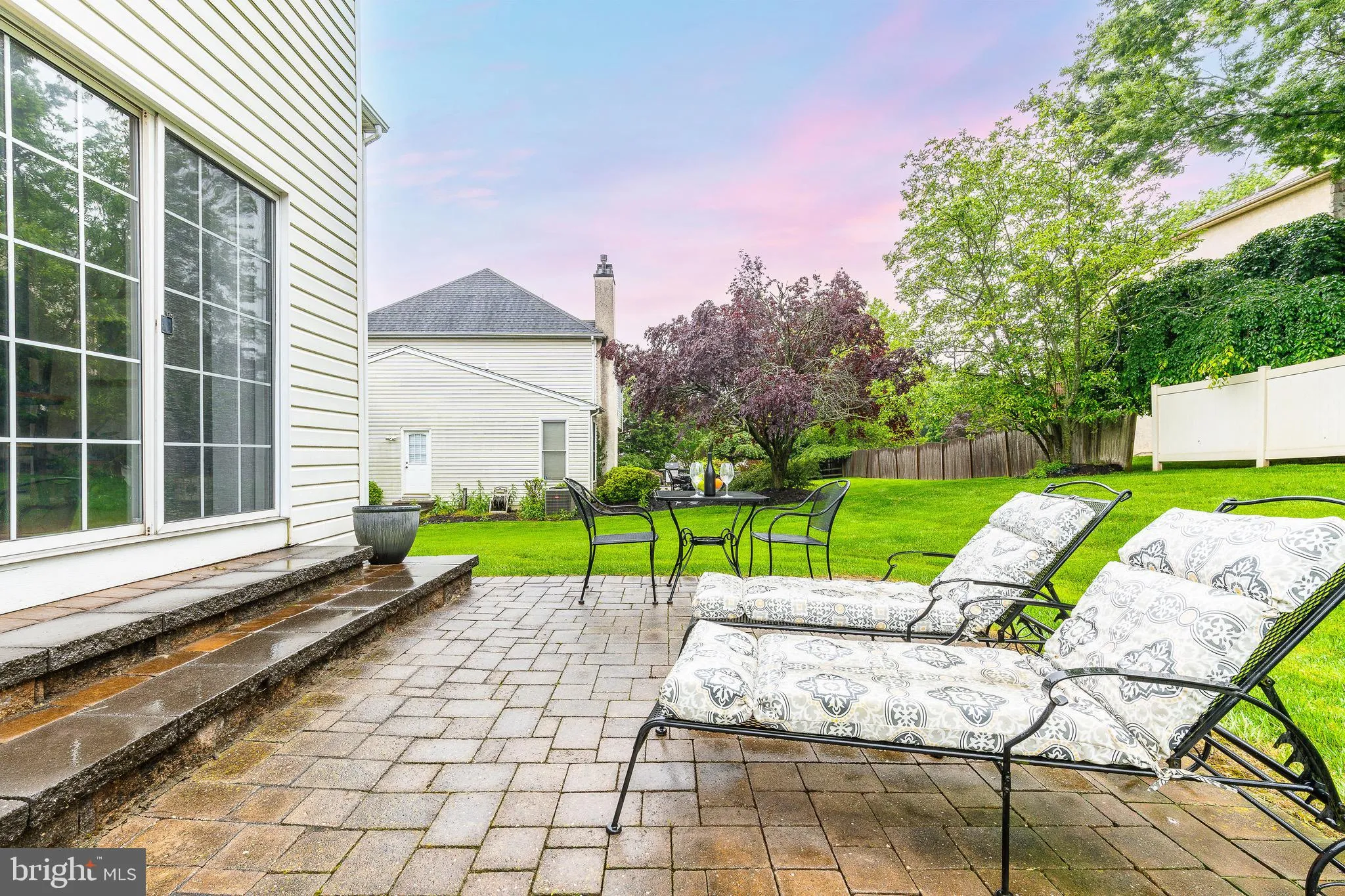 Lafayette Hill, Pennsylvania 19444, United States, 4 Bedrooms Bedrooms, ,3 BathroomsBathrooms,Residential,Pending,136437