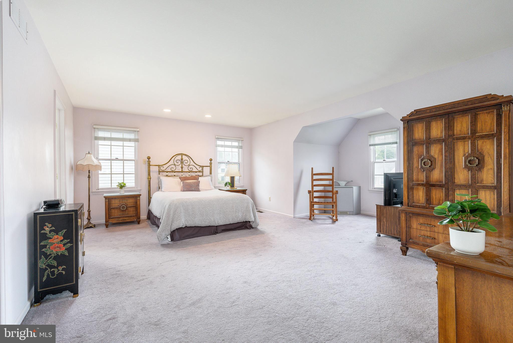 WHITEMARSH HUNT - Residential