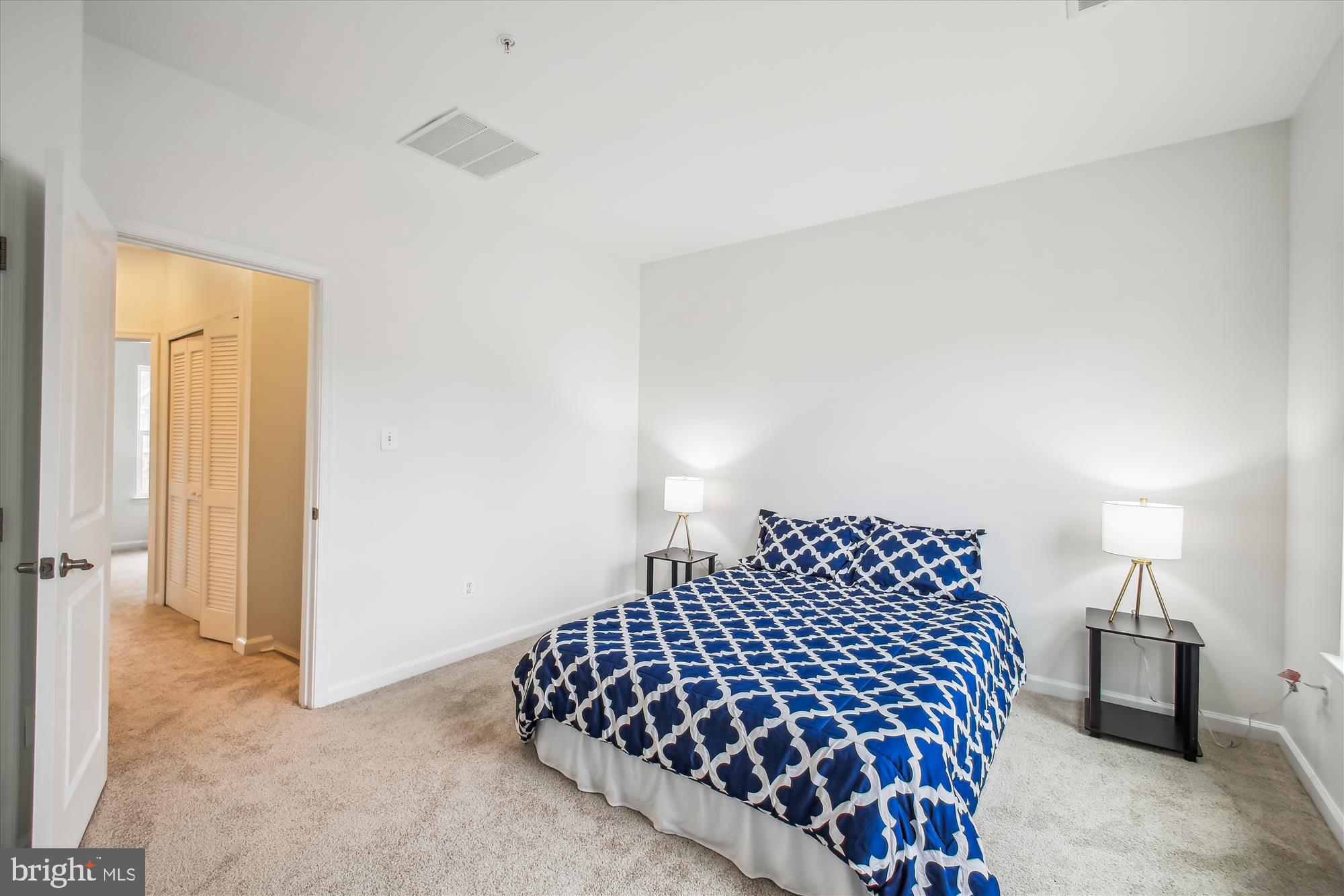 CREEKSIDE VILLAGE AT TANYARD SPRINGS - Residential