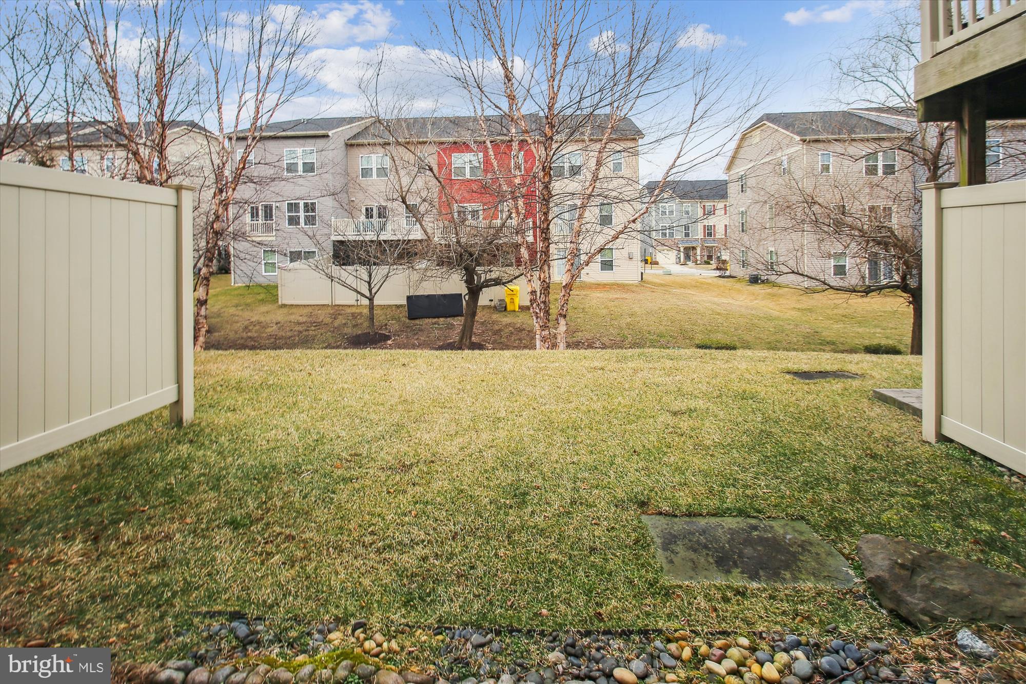 CREEKSIDE VILLAGE AT TANYARD SPRINGS - Residential