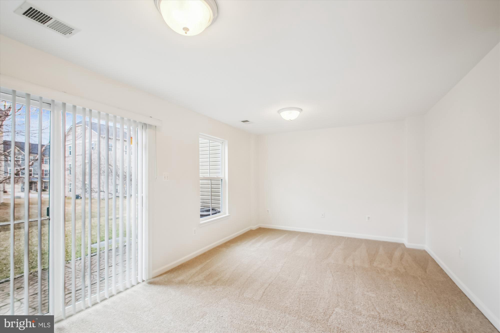 CREEKSIDE VILLAGE AT TANYARD SPRINGS - Residential