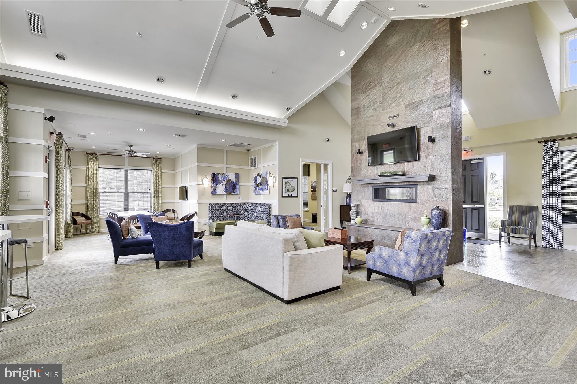 CREEKSIDE VILLAGE AT TANYARD SPRINGS - Residential