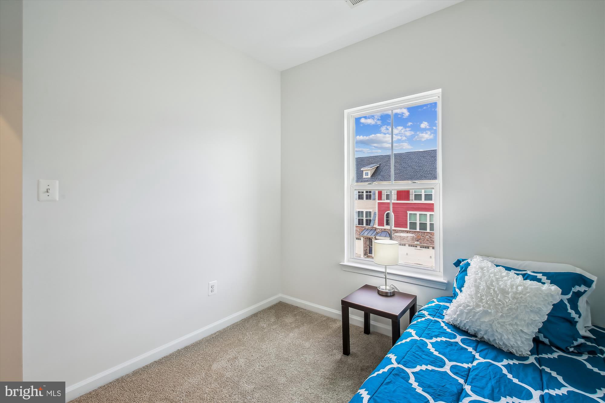 CREEKSIDE VILLAGE AT TANYARD SPRINGS - Residential