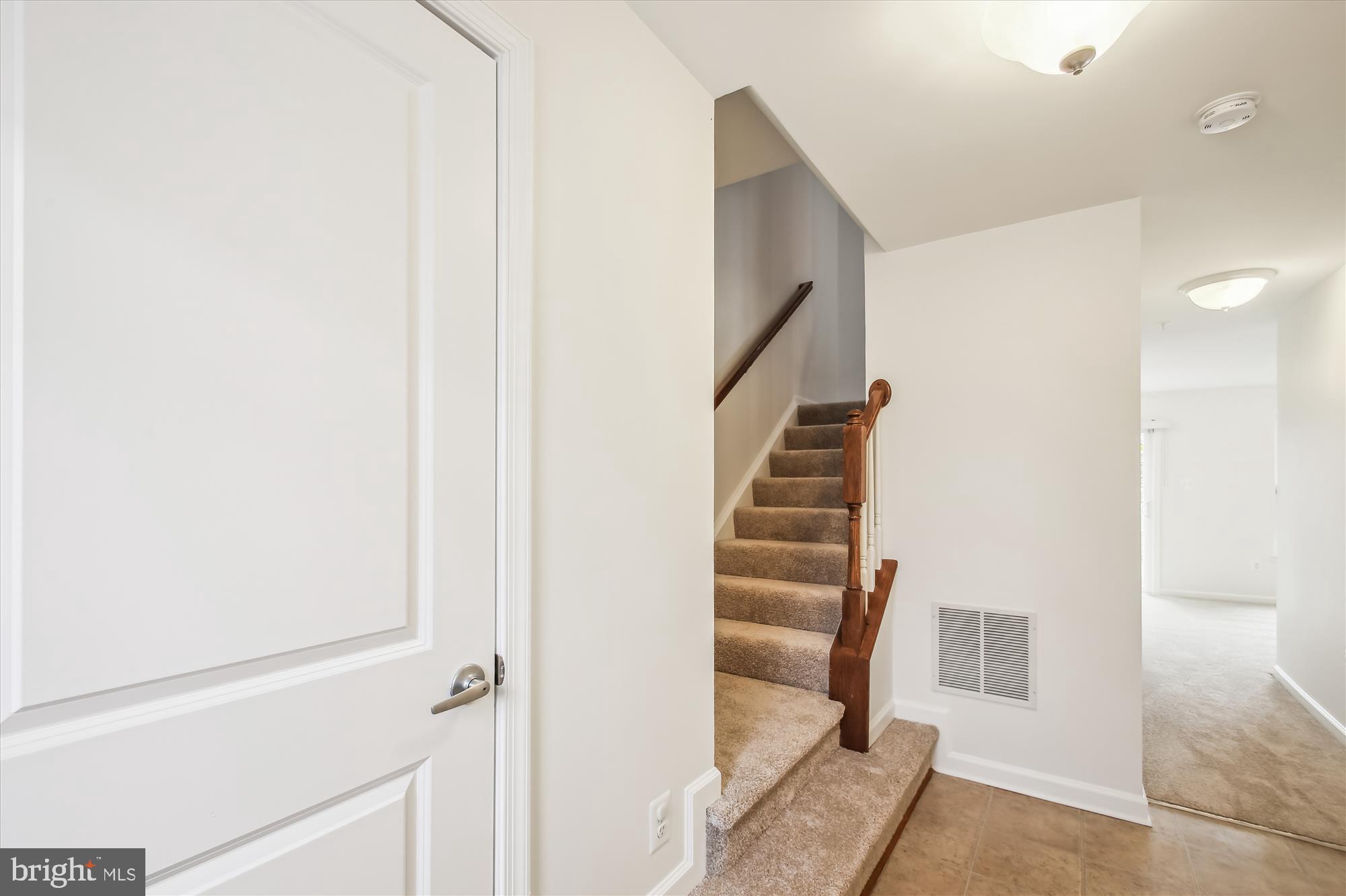 CREEKSIDE VILLAGE AT TANYARD SPRINGS - Residential