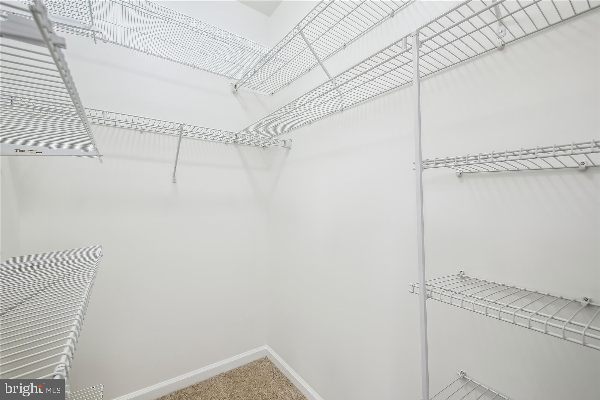 CREEKSIDE VILLAGE AT TANYARD SPRINGS - Residential