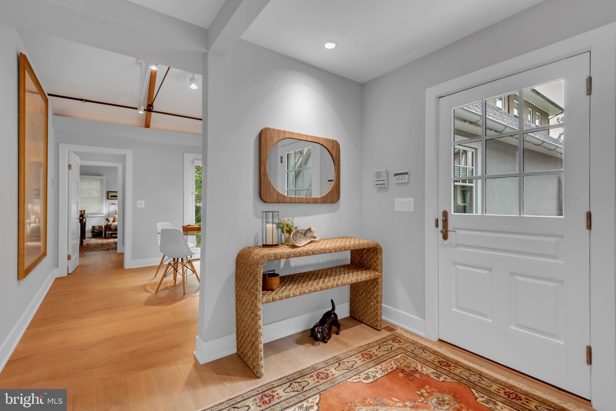 MURRAY HILL - Residential
