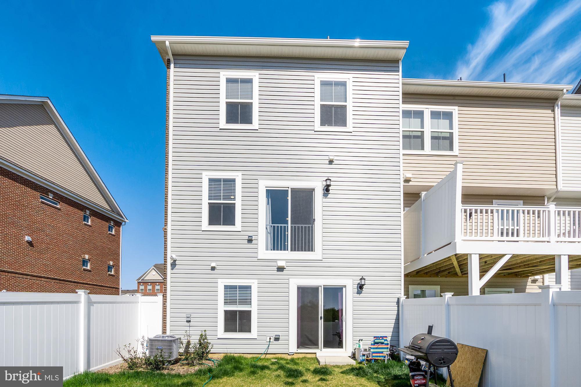 ST CHARLES - Residential