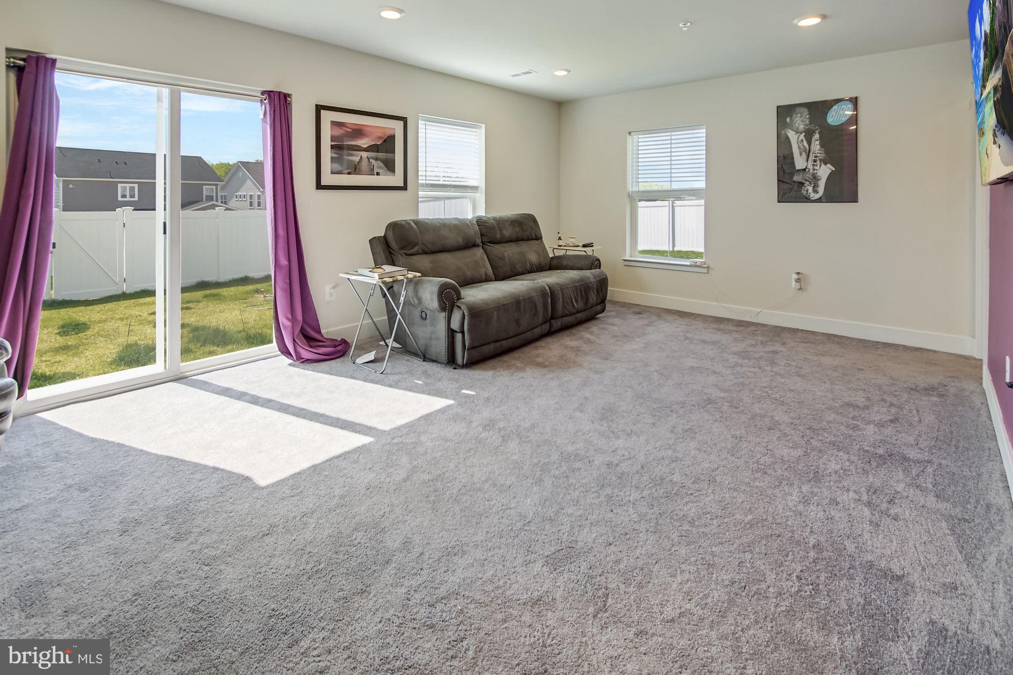 ST CHARLES - Residential