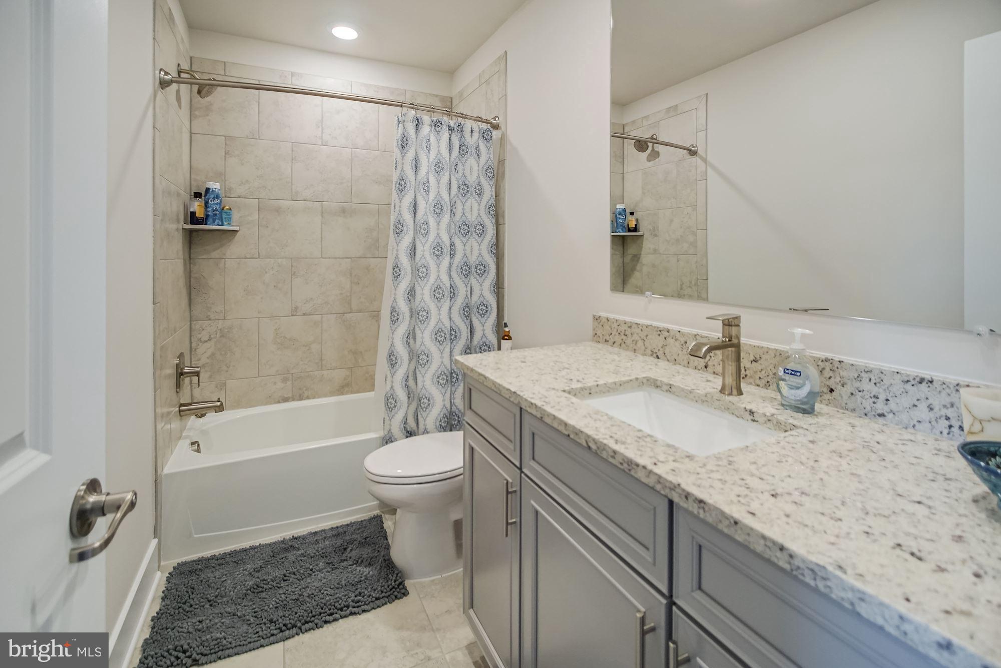 ST CHARLES - Residential